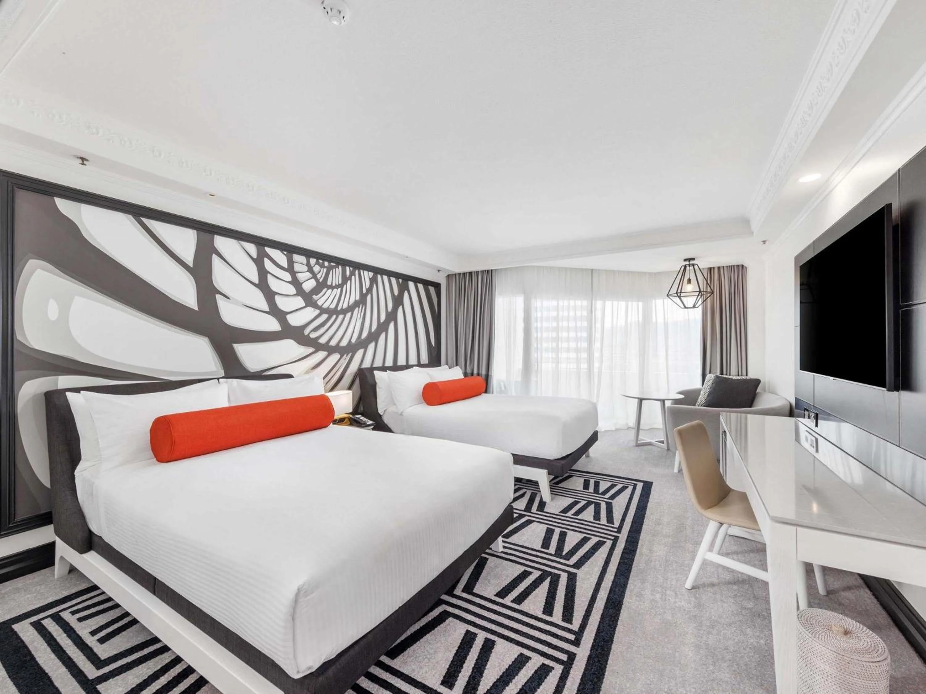 Bedroom, Bed in Pullman Cairns International