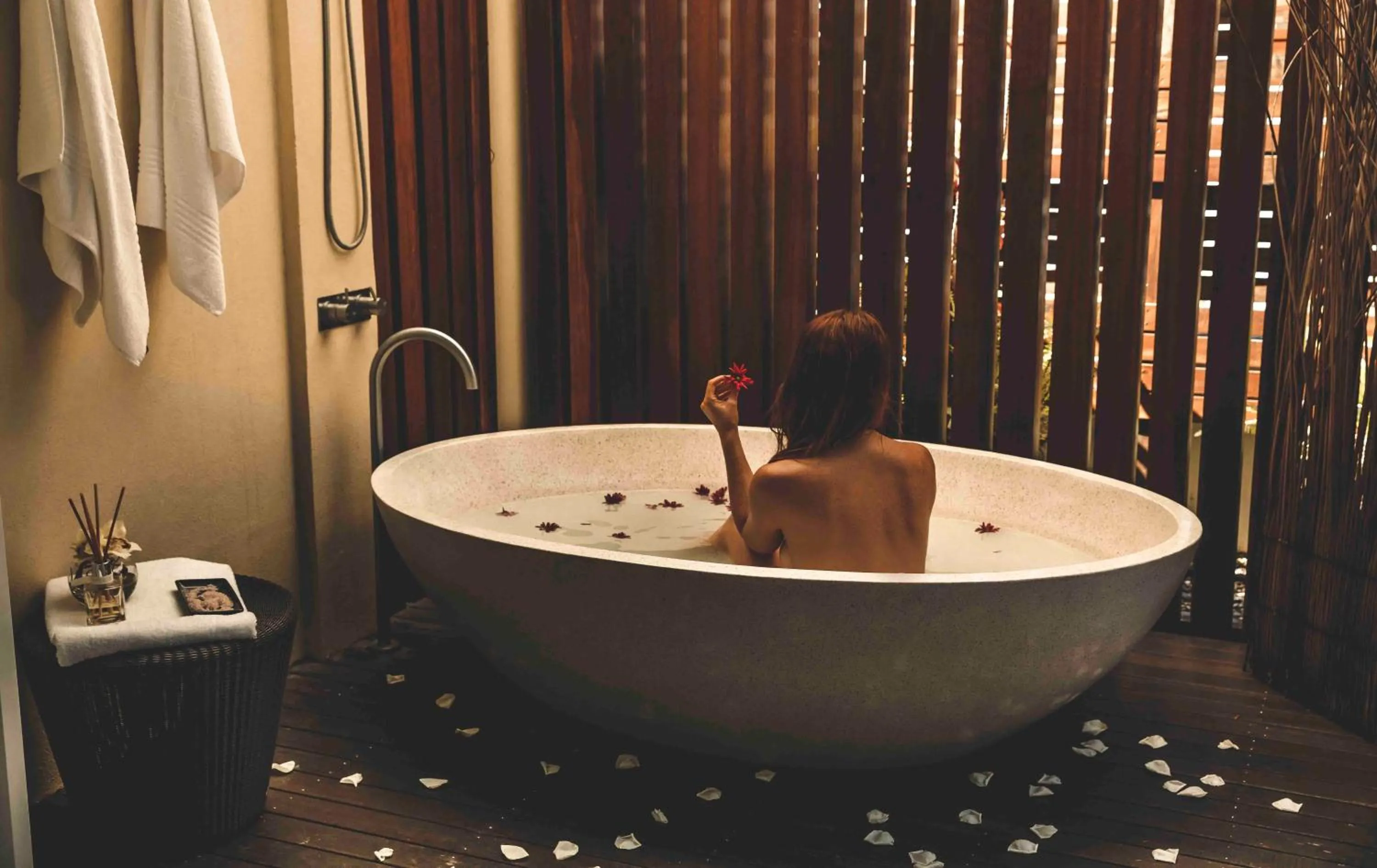 Hot Tub in Pullman Cairns International