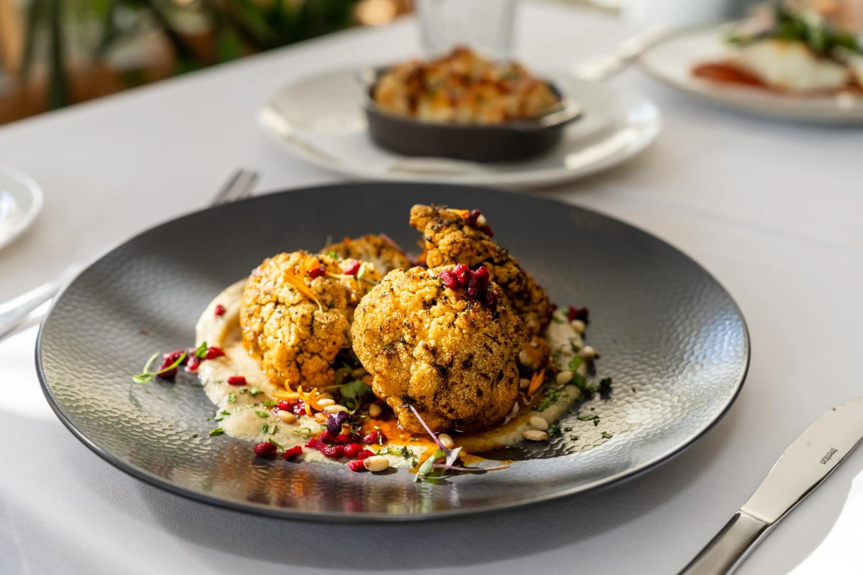 Restaurant/places to eat in Pullman Cairns International