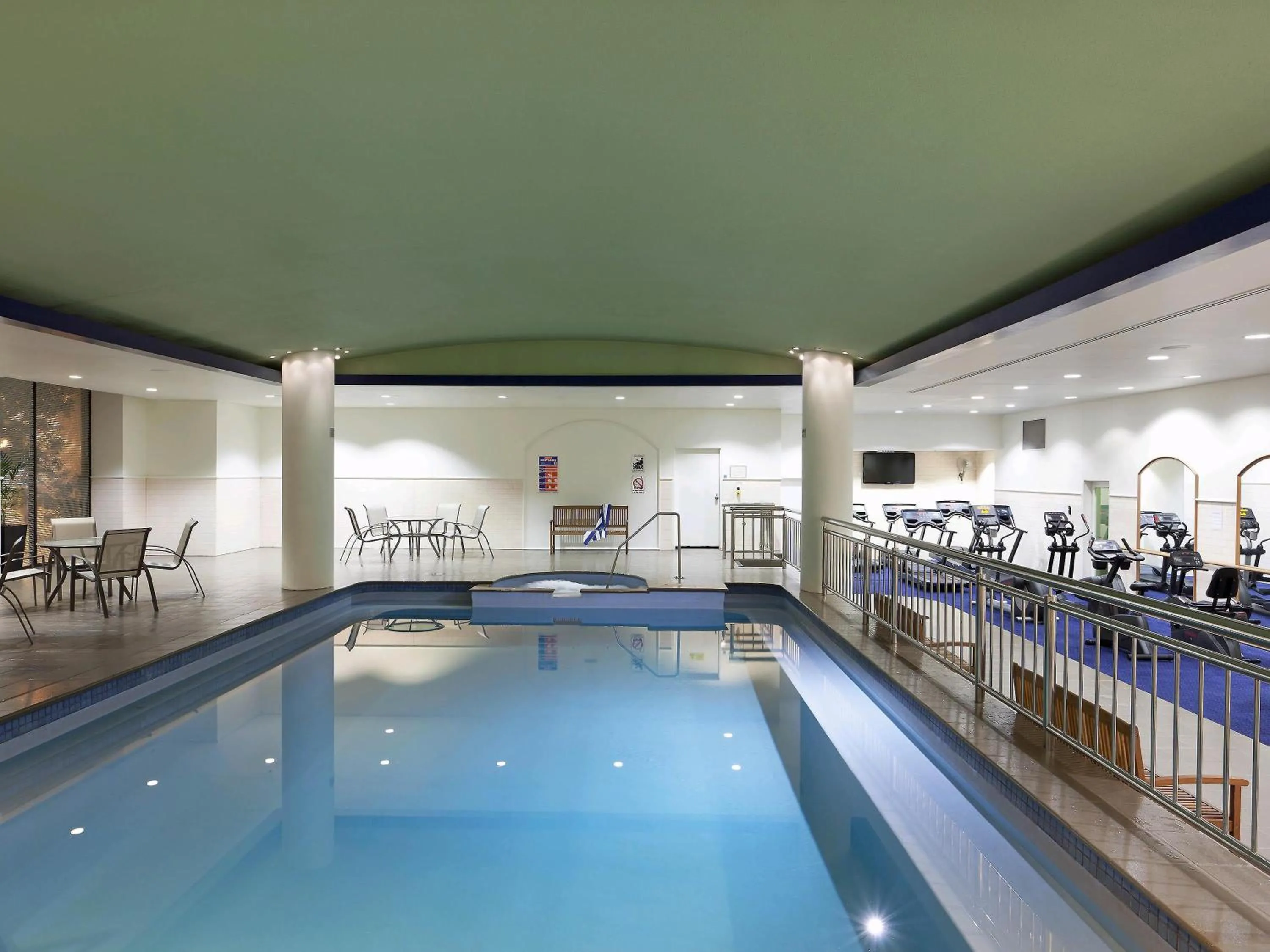 Fitness centre/facilities in Mercure Melbourne Albert Park