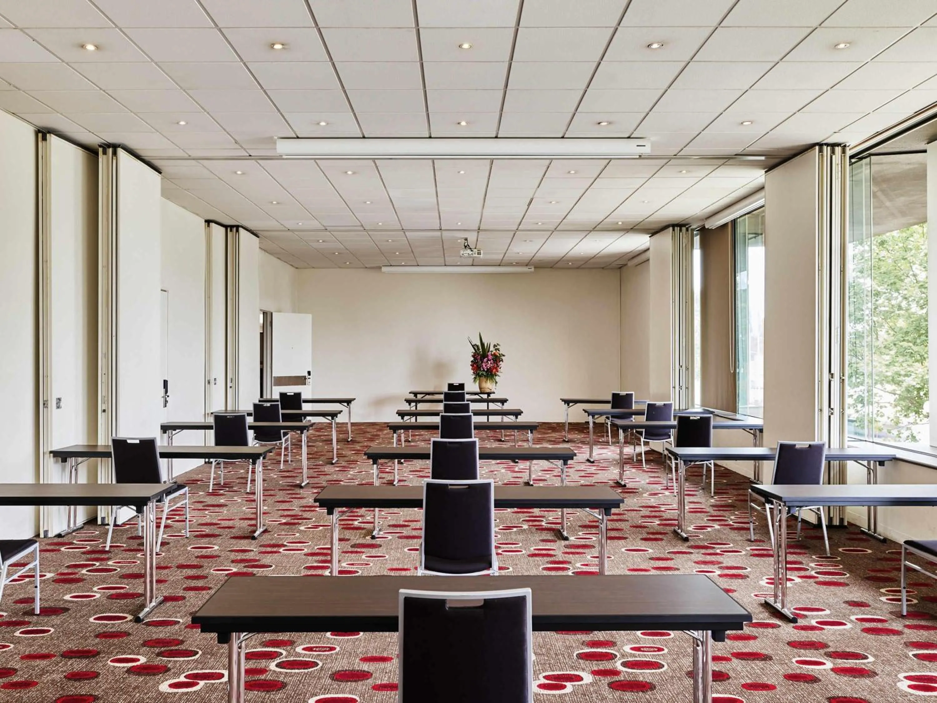 Meeting/conference room in Mercure Melbourne Albert Park