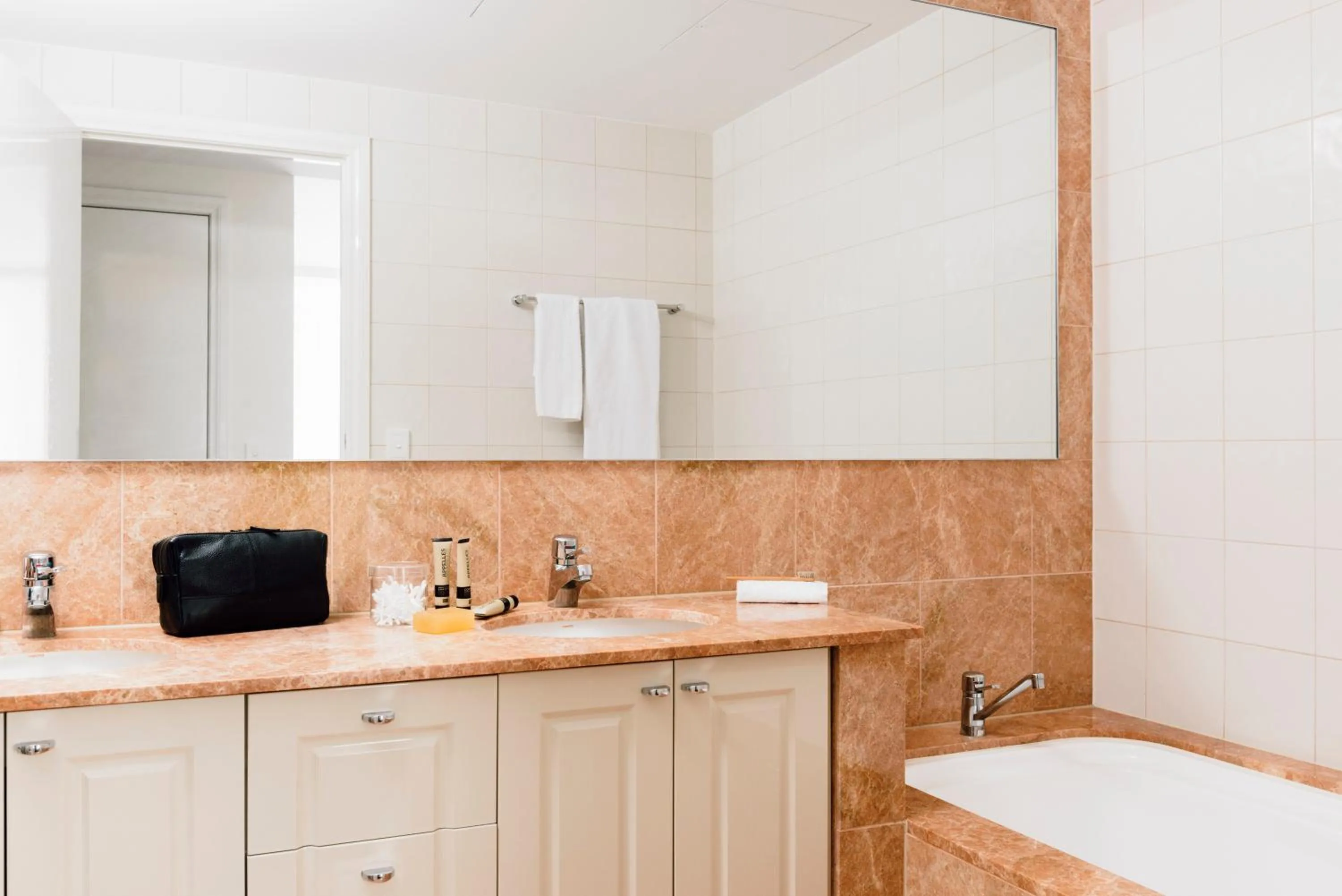 Bathroom in Quay West Suites Melbourne