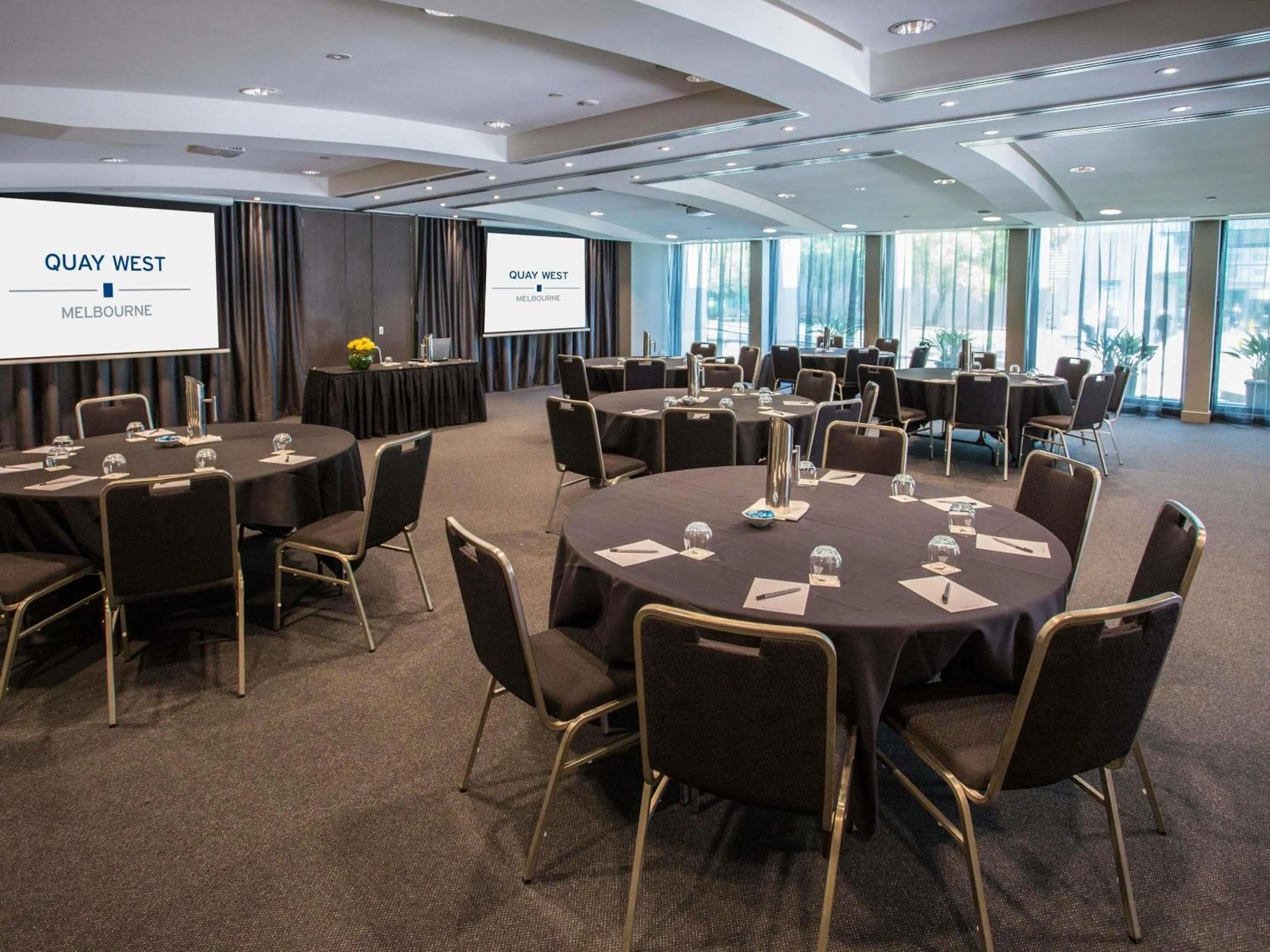 Meeting/conference room in Quay West Suites Melbourne