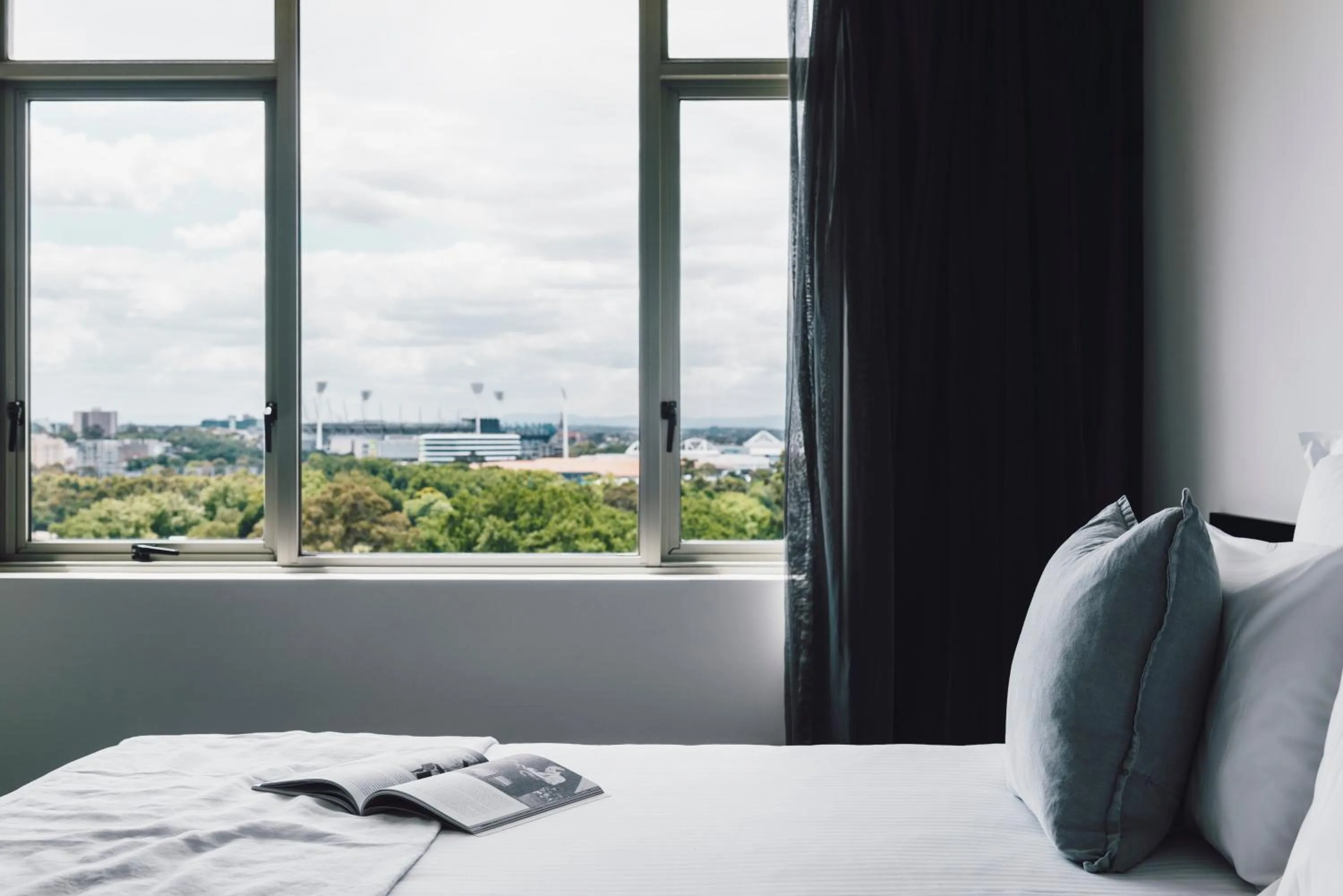 Bed in Quay West Suites Melbourne