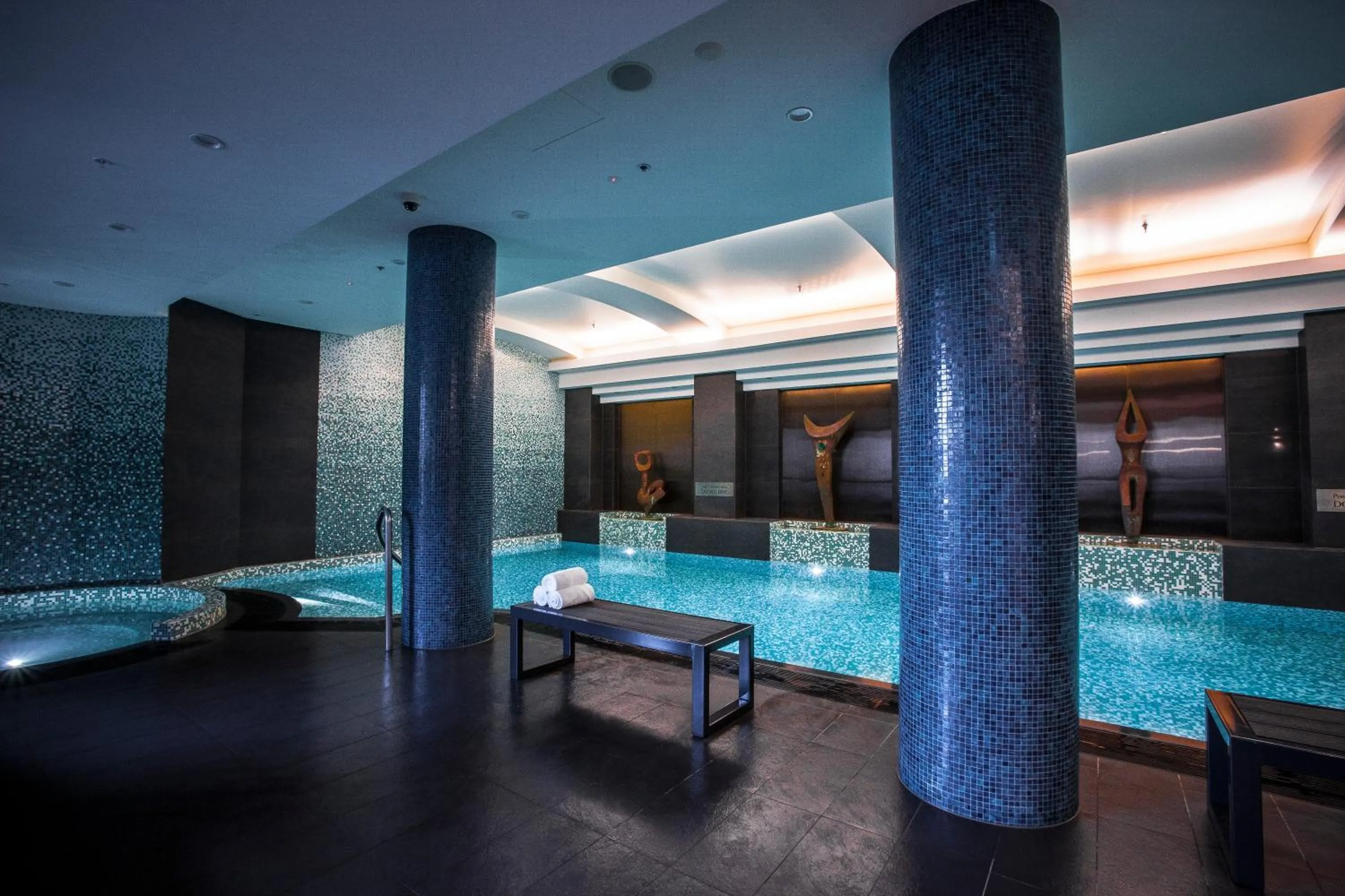 Steam room in Quay West Suites Melbourne