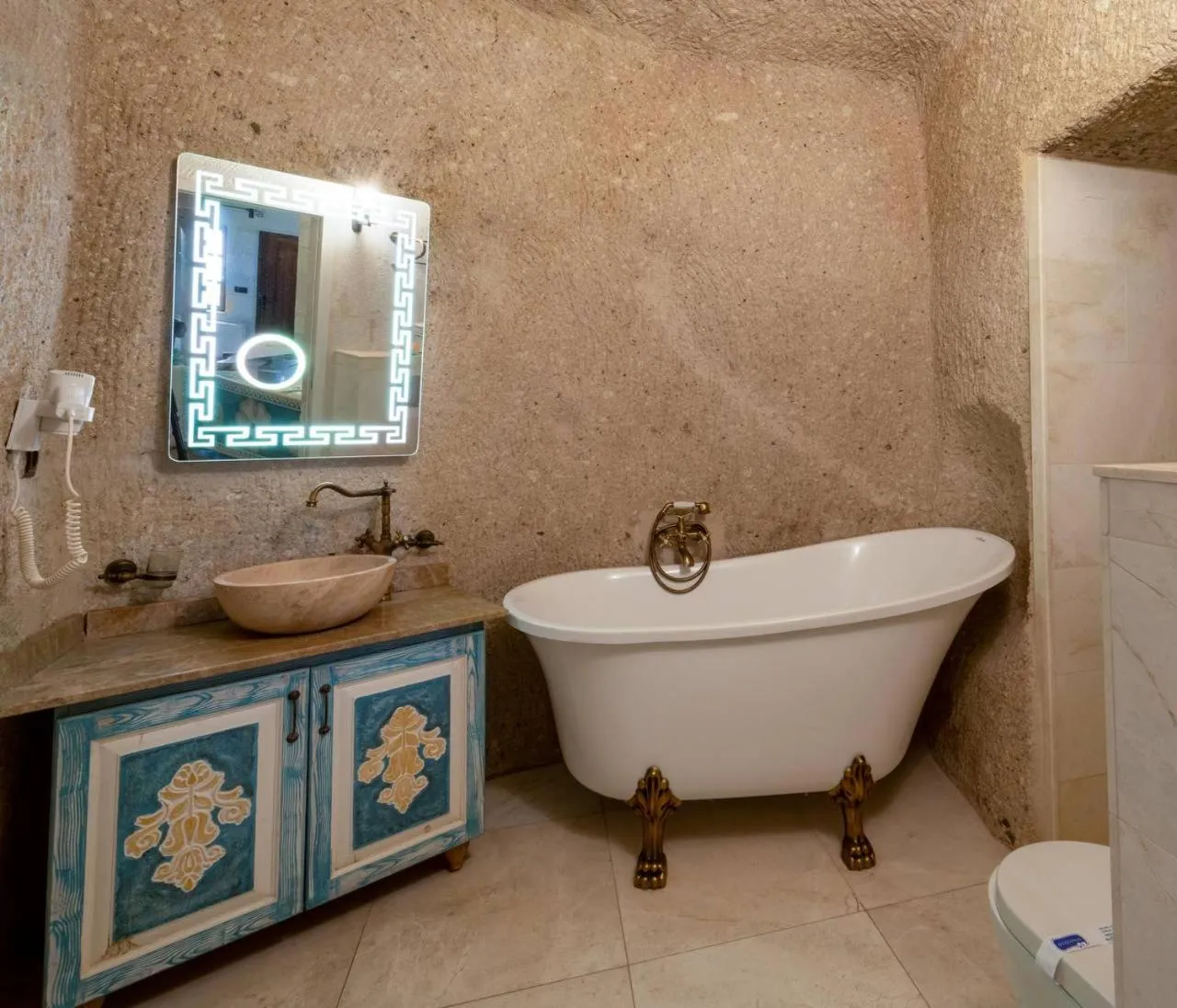 Bathroom in Caftan Cave Suites