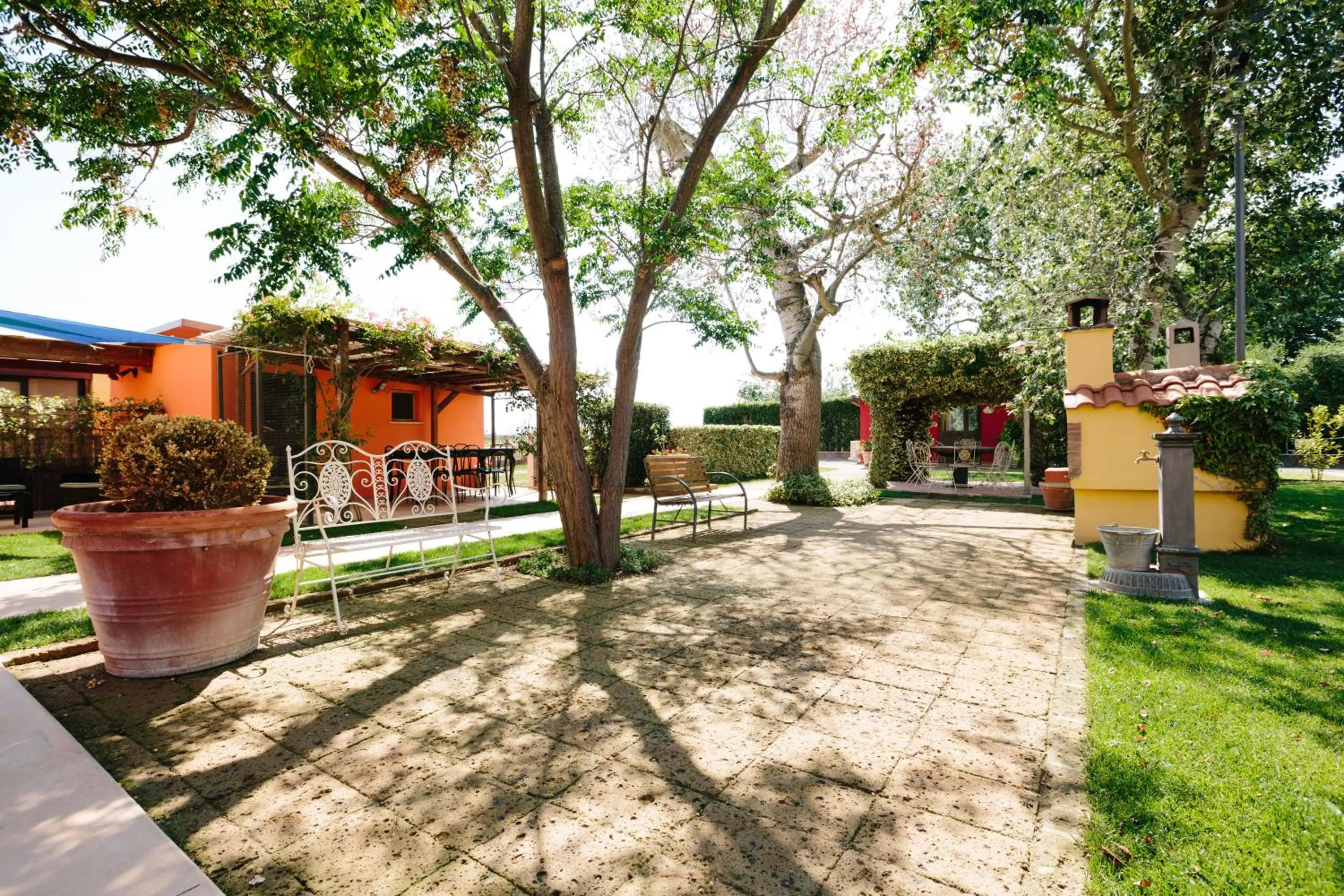 Patio in Country Resort Le Due Ruote