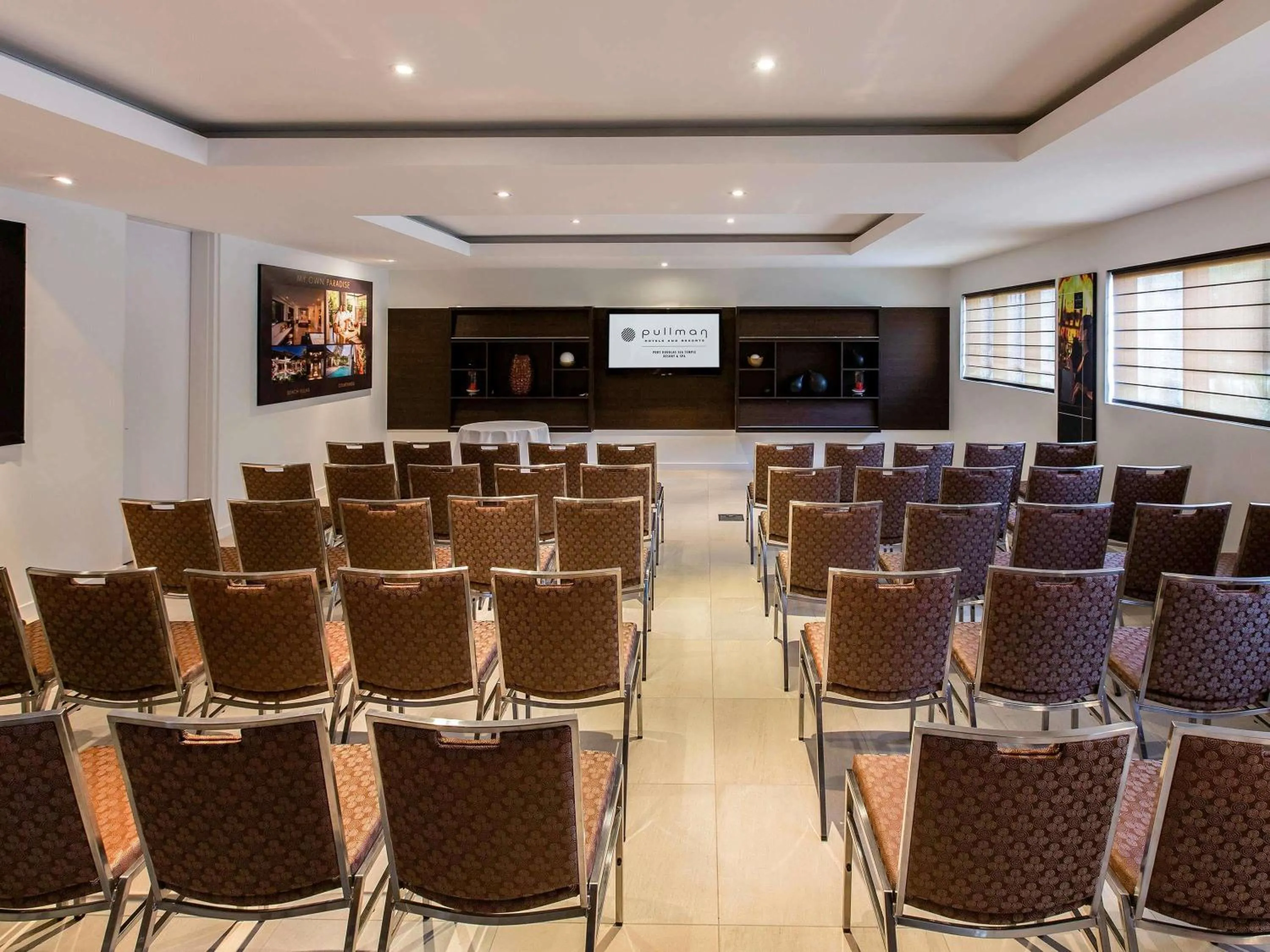 Meeting/conference room in Pullman Port Douglas Sea Temple Resort and Spa