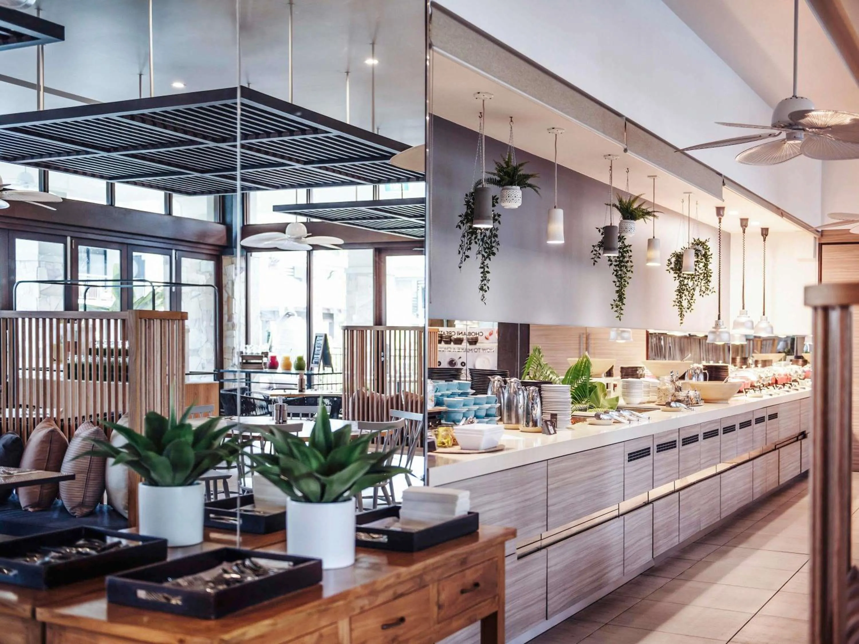 Breakfast in Pullman Port Douglas Sea Temple Resort and Spa