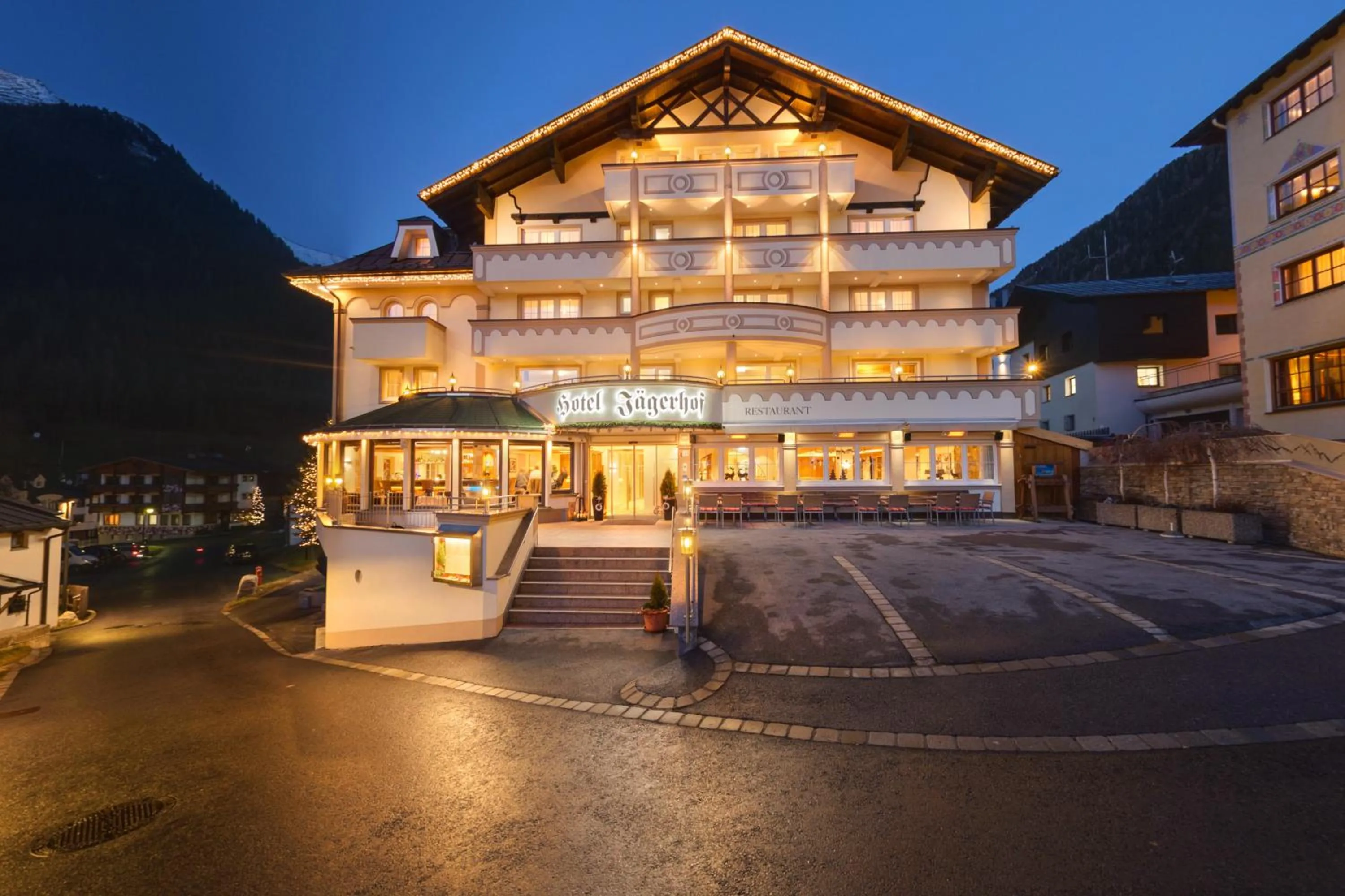 Property building in Hotel Jägerhof