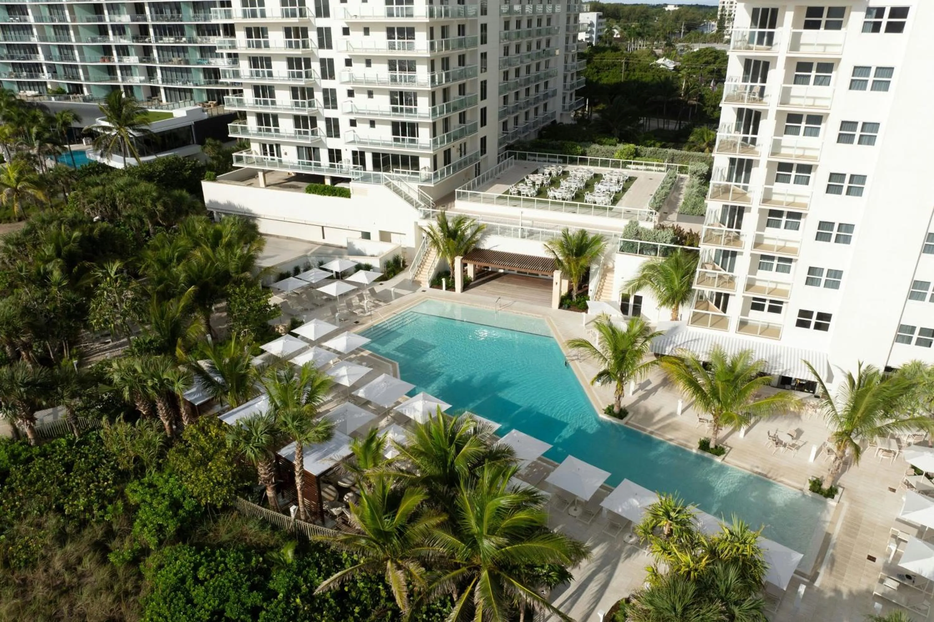 Property building in Fort Lauderdale Marriott Pompano Beach Resort