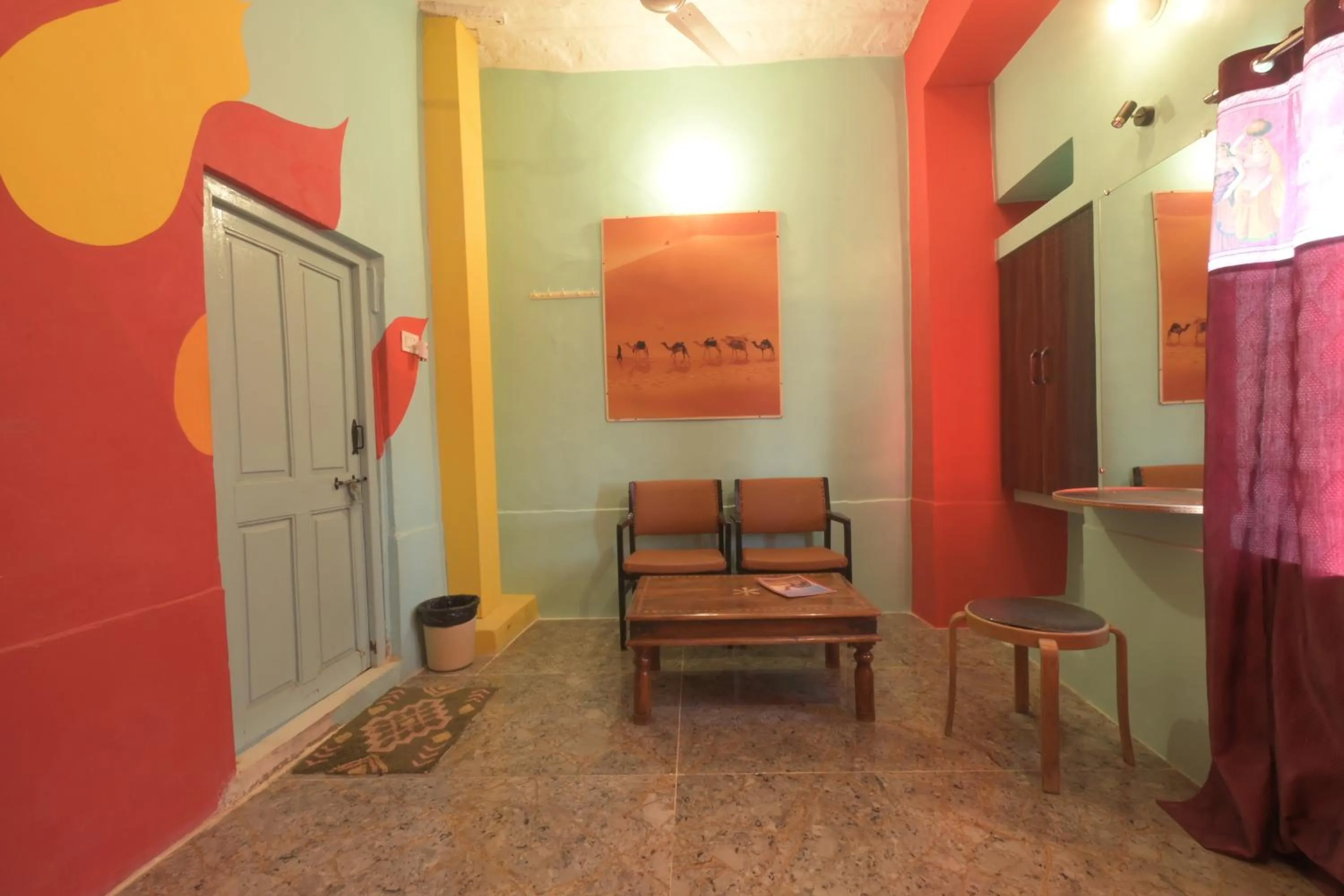 Deepak Hotel & Restaurant