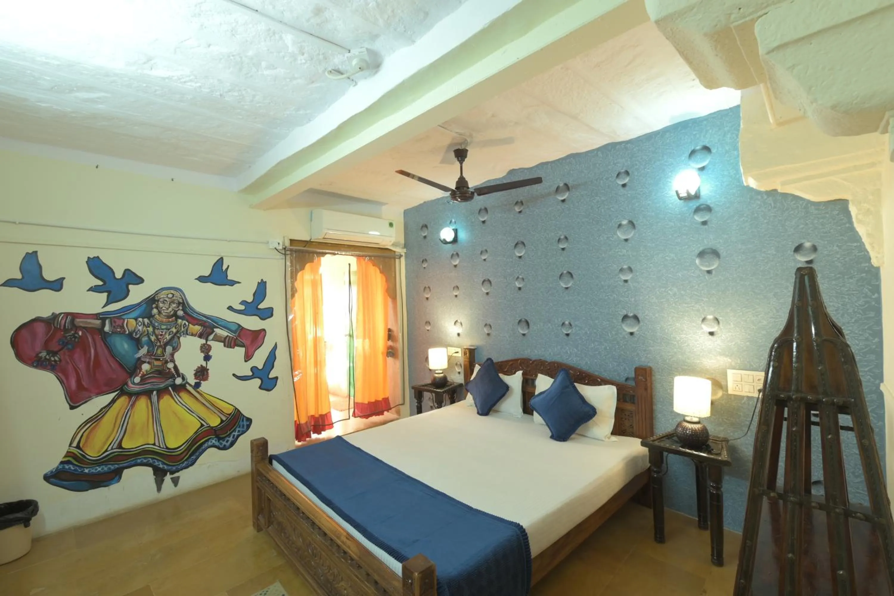 Bed in Deepak Hotel & Restaurant