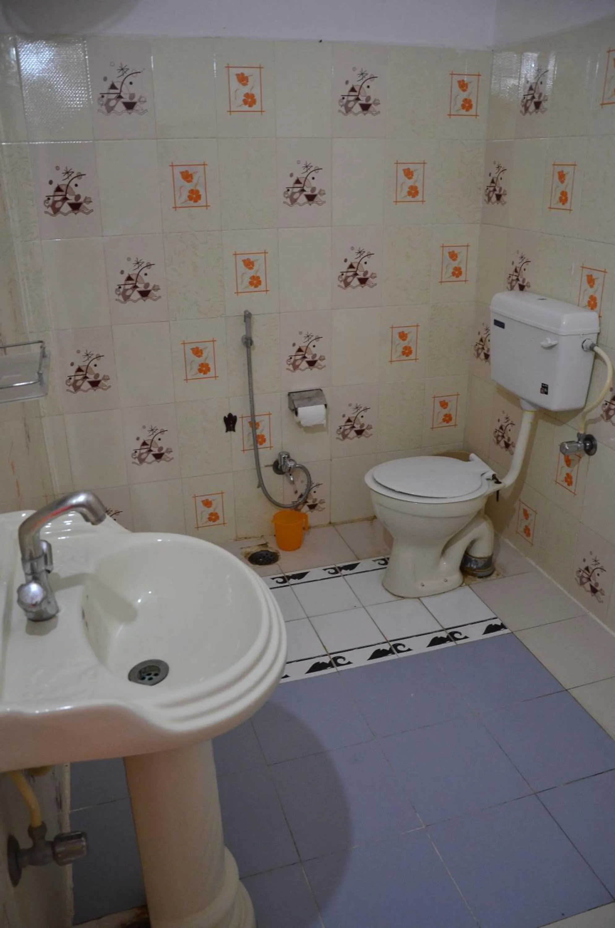 Bathroom in Deepak Hotel & Restaurant