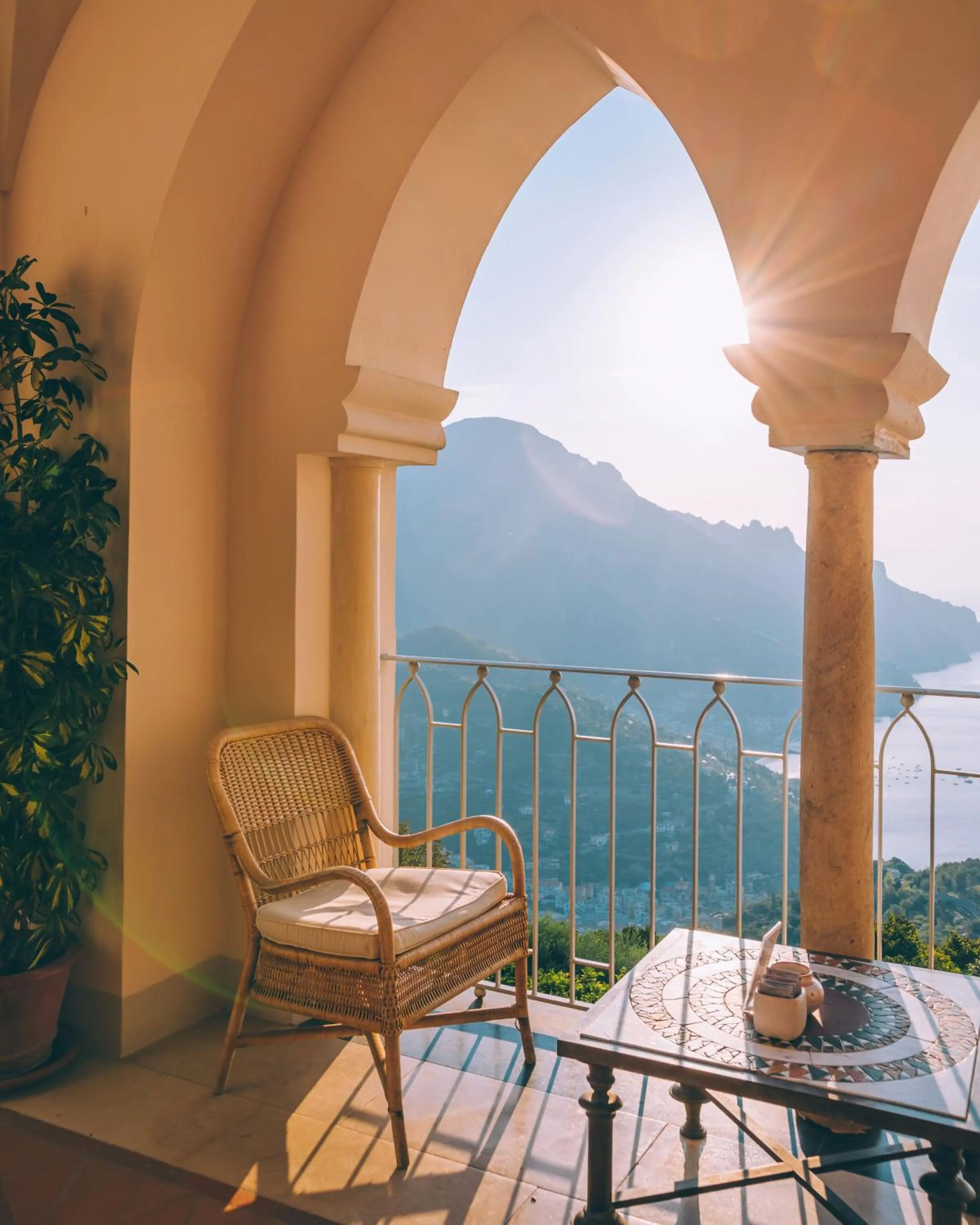 Lounge or bar in Caruso, A Belmond Hotel, Amalfi Coast