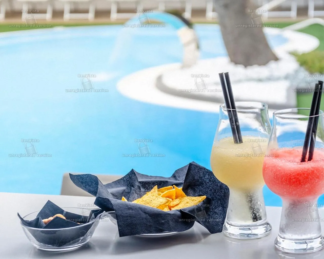 Swimming pool in Hotel Bellavista