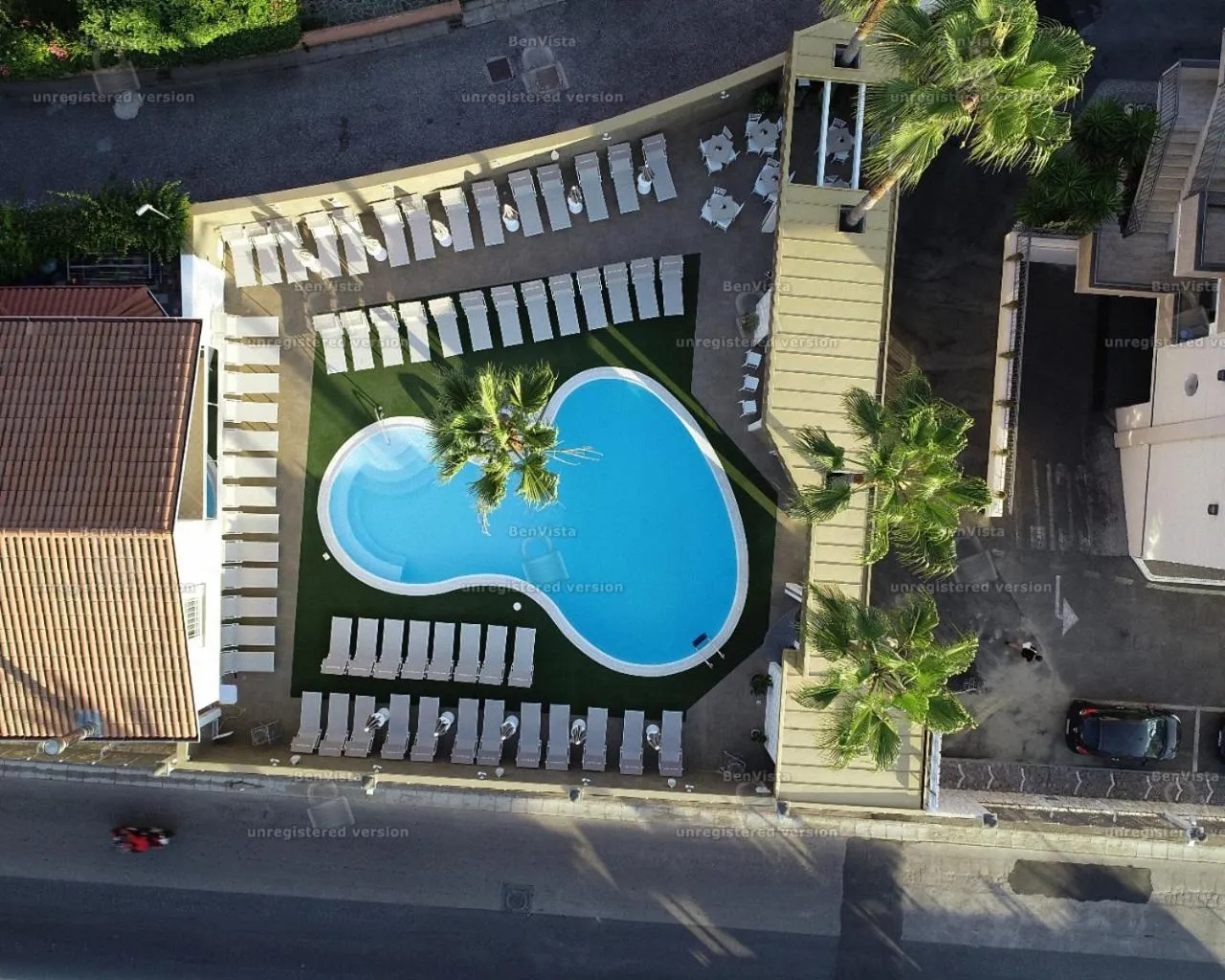 Swimming pool in Hotel Bellavista
