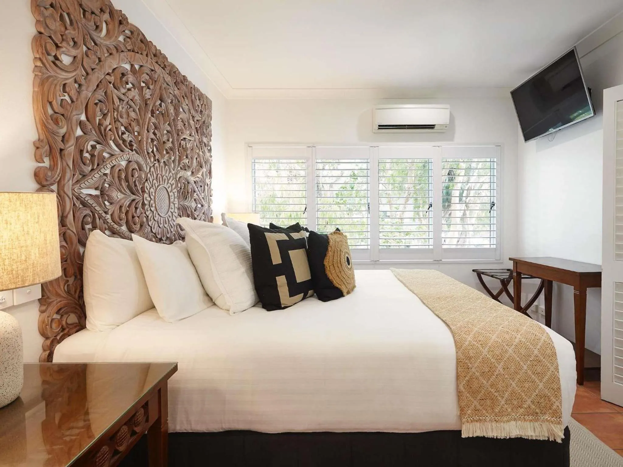 Bedroom, Bed in The Reef House Adults Retreat - Enjoy 28 Complimentary Inclusions