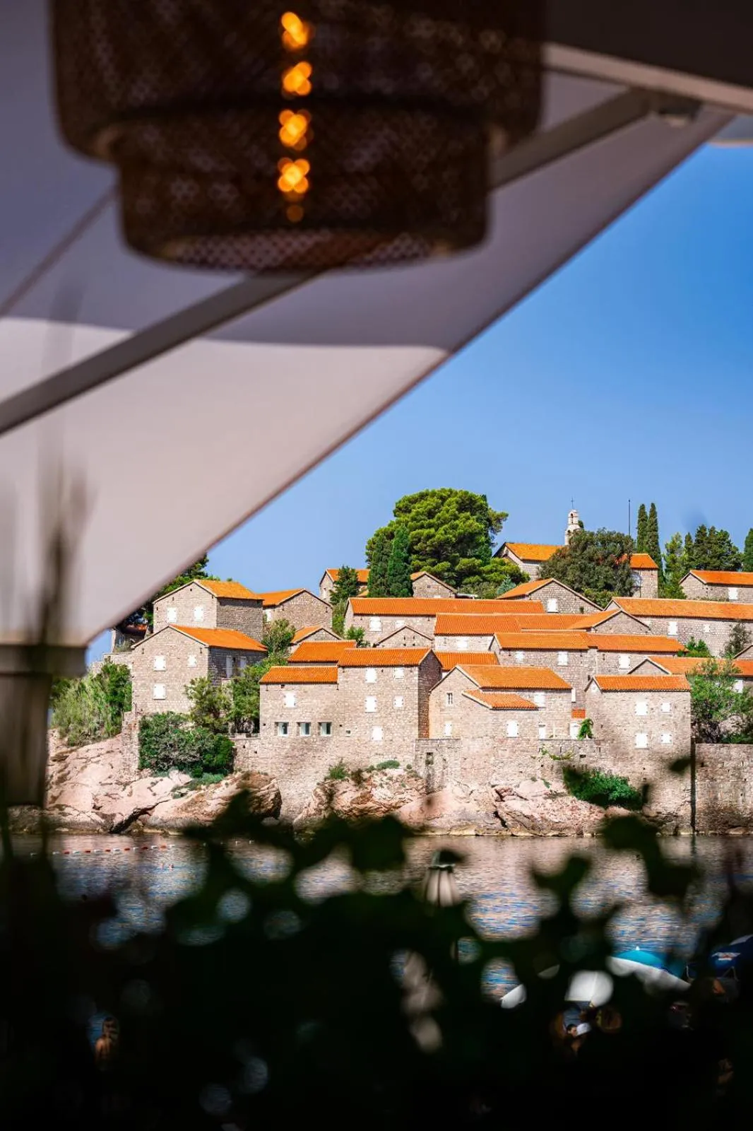 Beach in Hotel California by Aycon