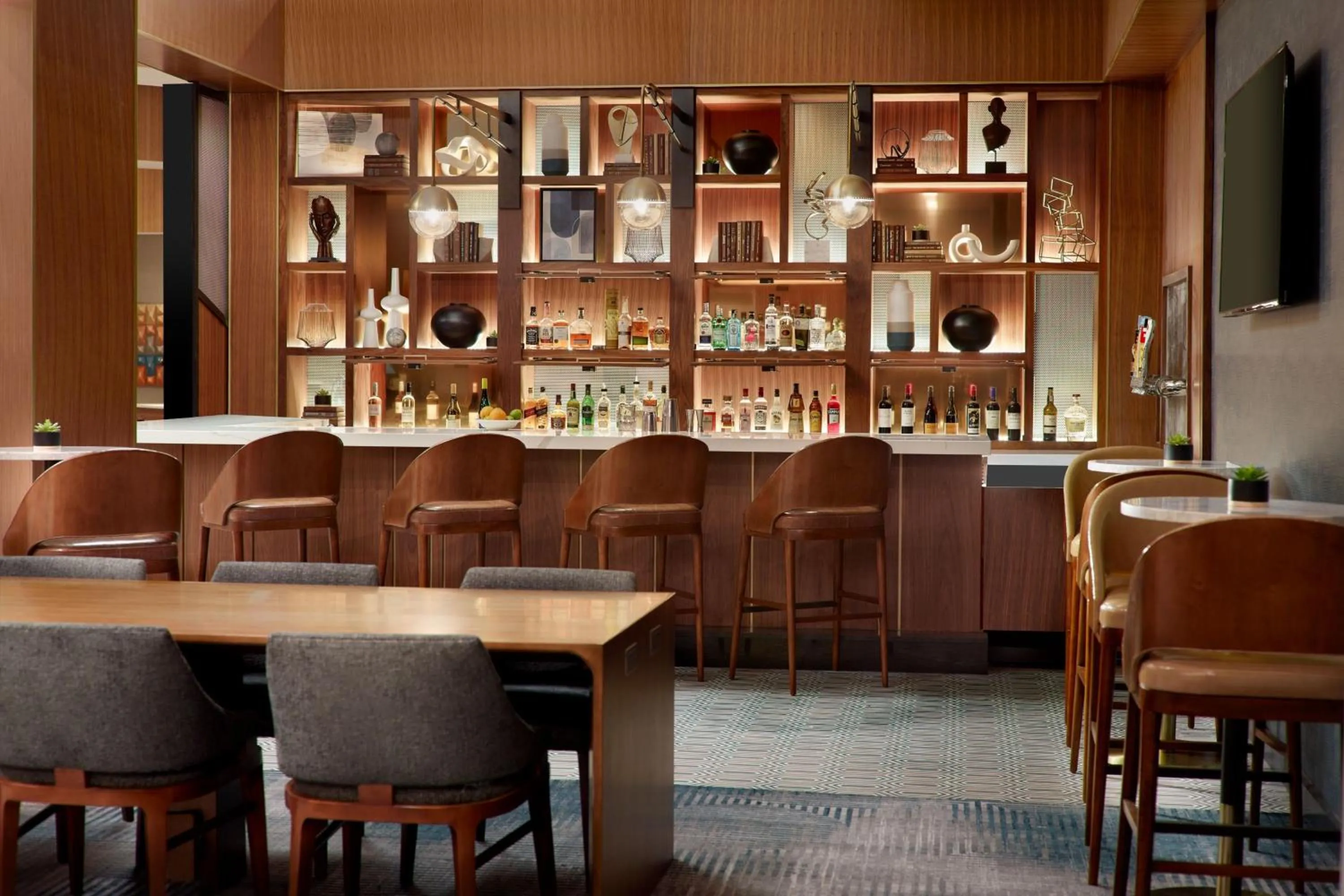 Restaurant/places to eat in Sheraton Imperial Hotel Raleigh-Durham Airport at Research Triangle Park