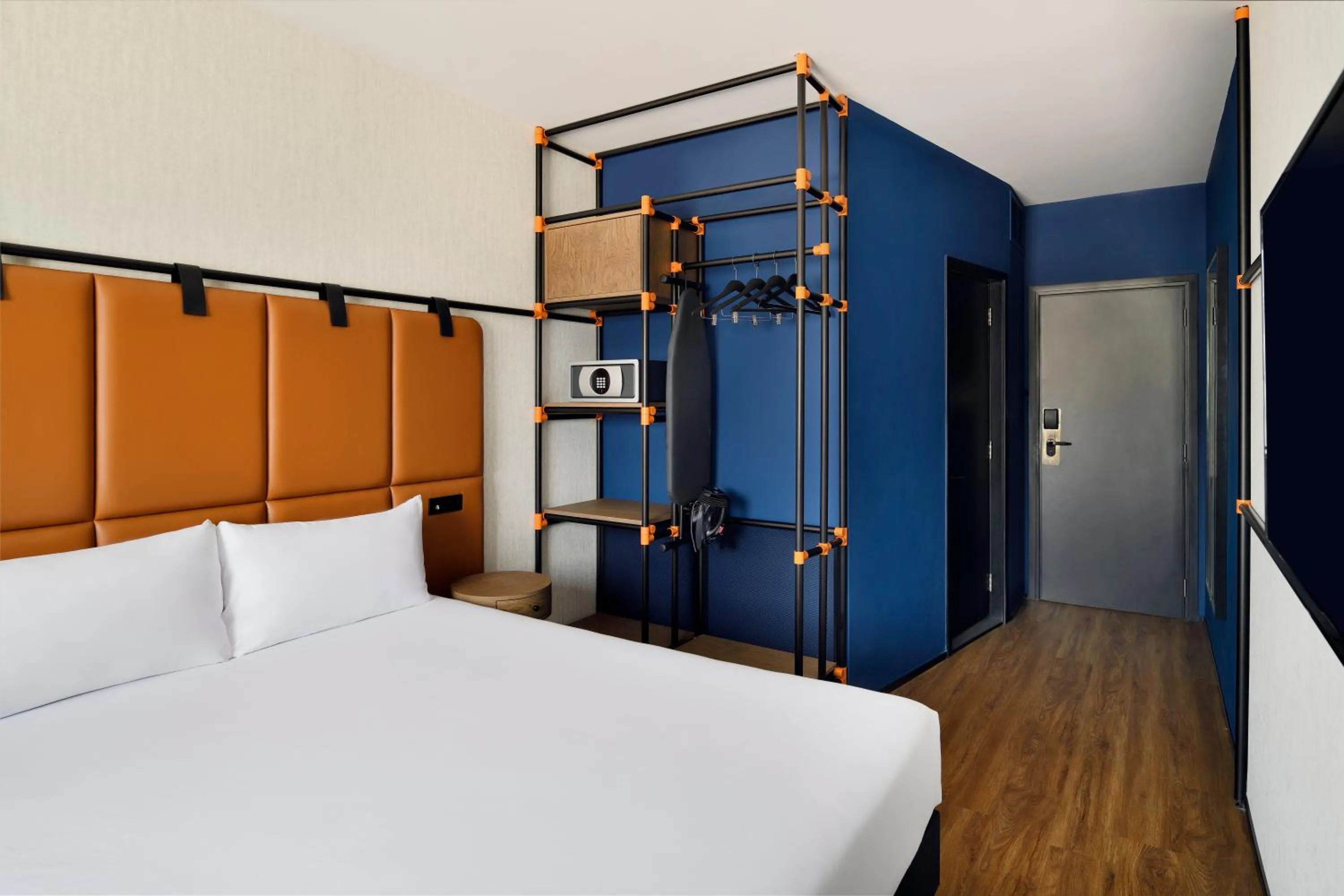 Photo of the whole room in Ibis Al Barsha