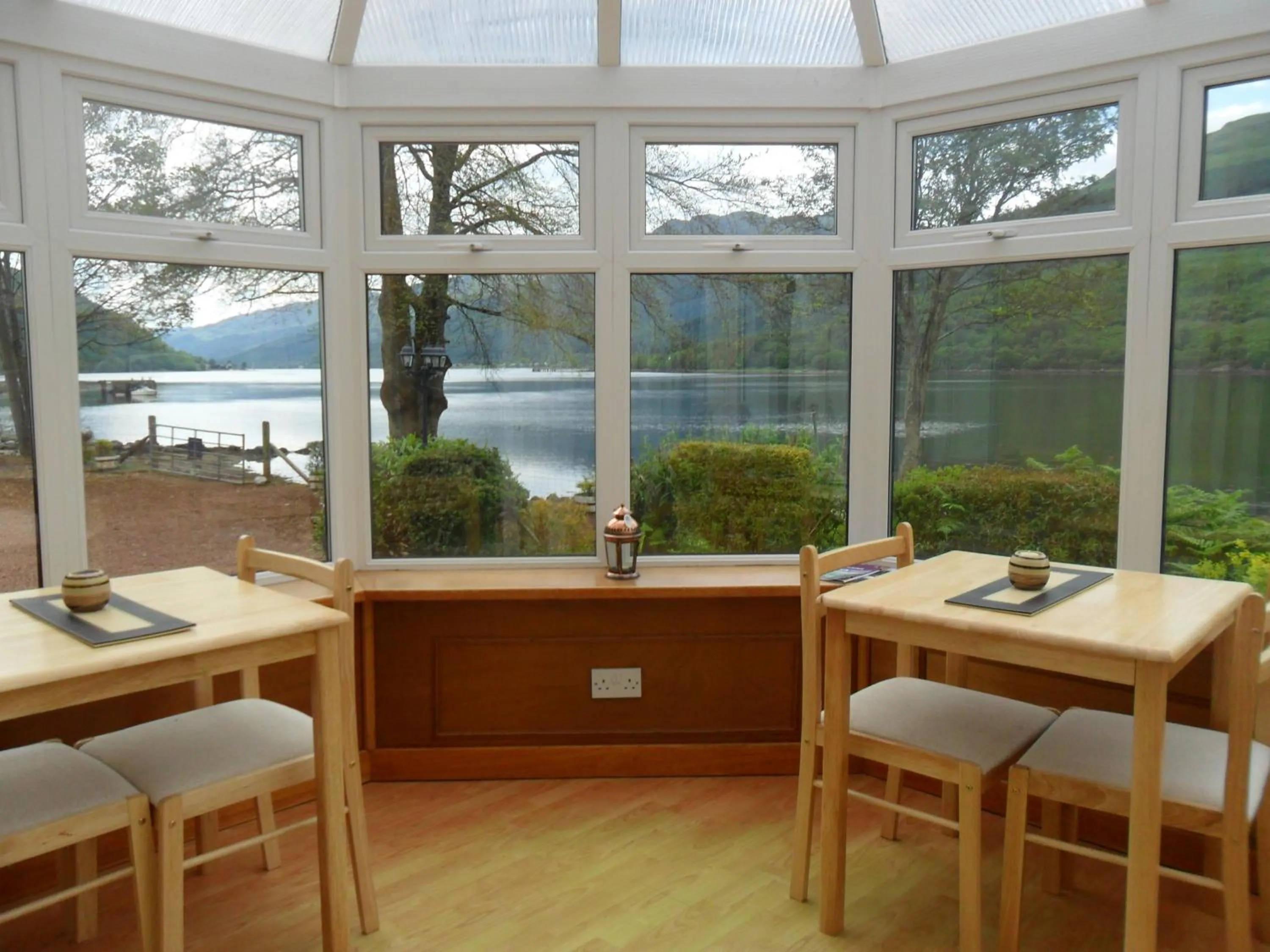 Restaurant/places to eat in Lochside Guest House