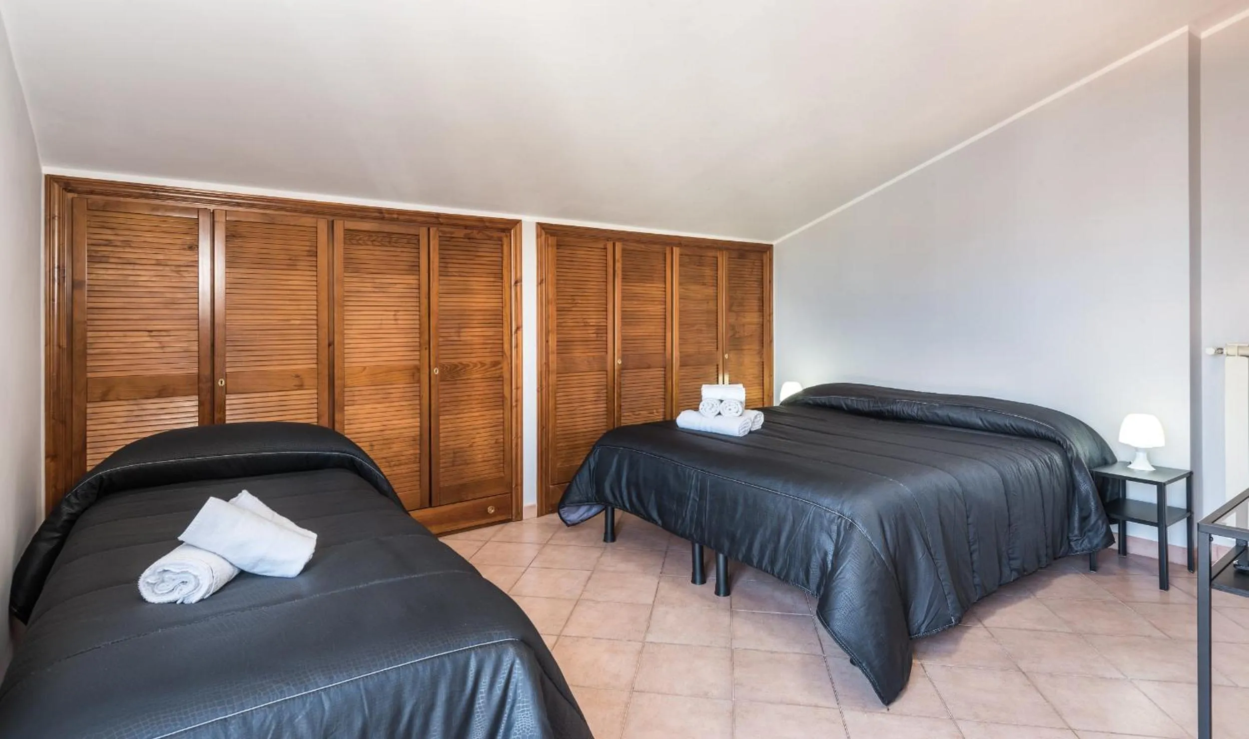 Bed in Travelershome Ciampino&Morena GuestHouse