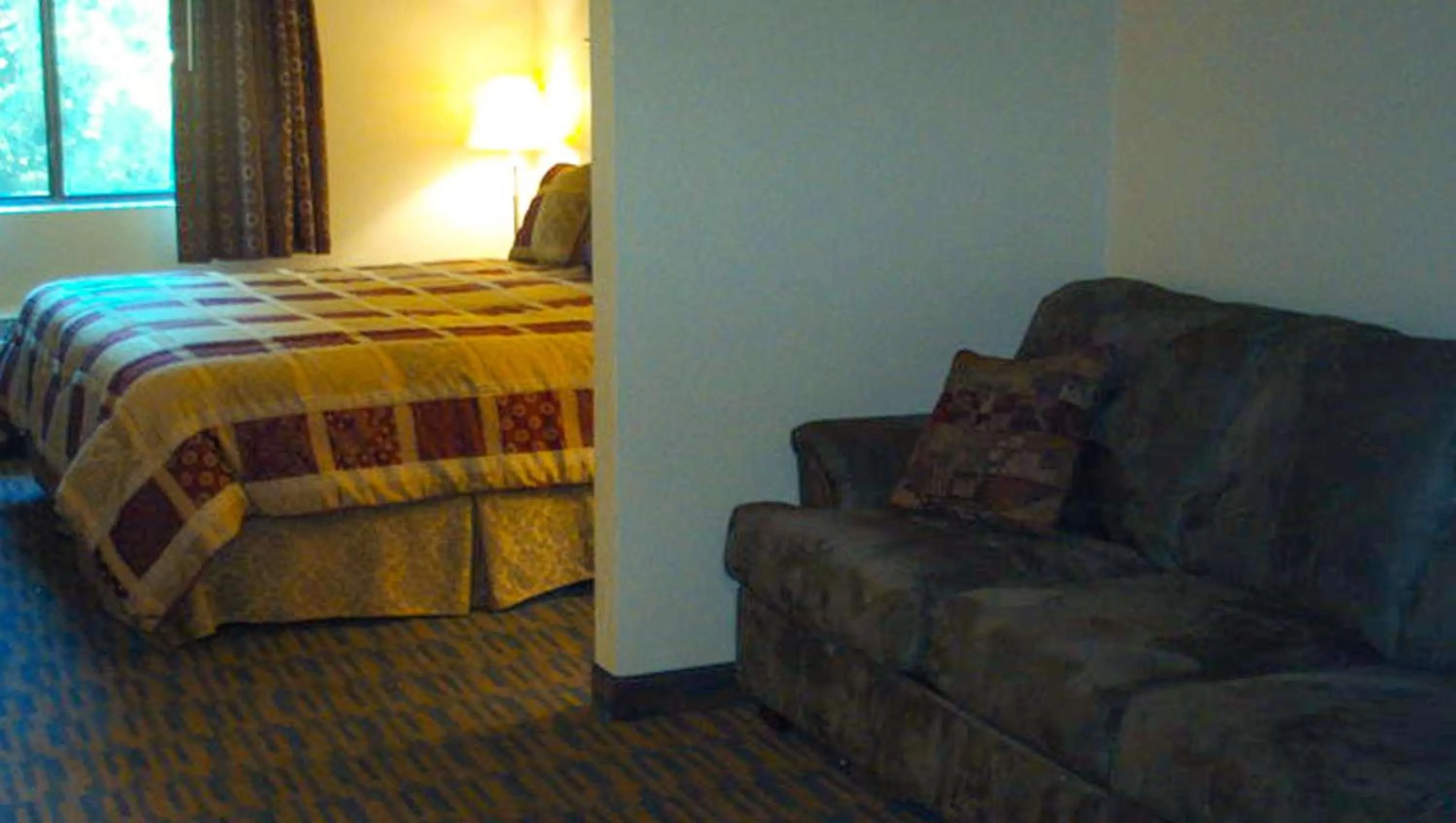 Photo of the whole room, Bed in Western Motel Inn and Suites Hazelhurst