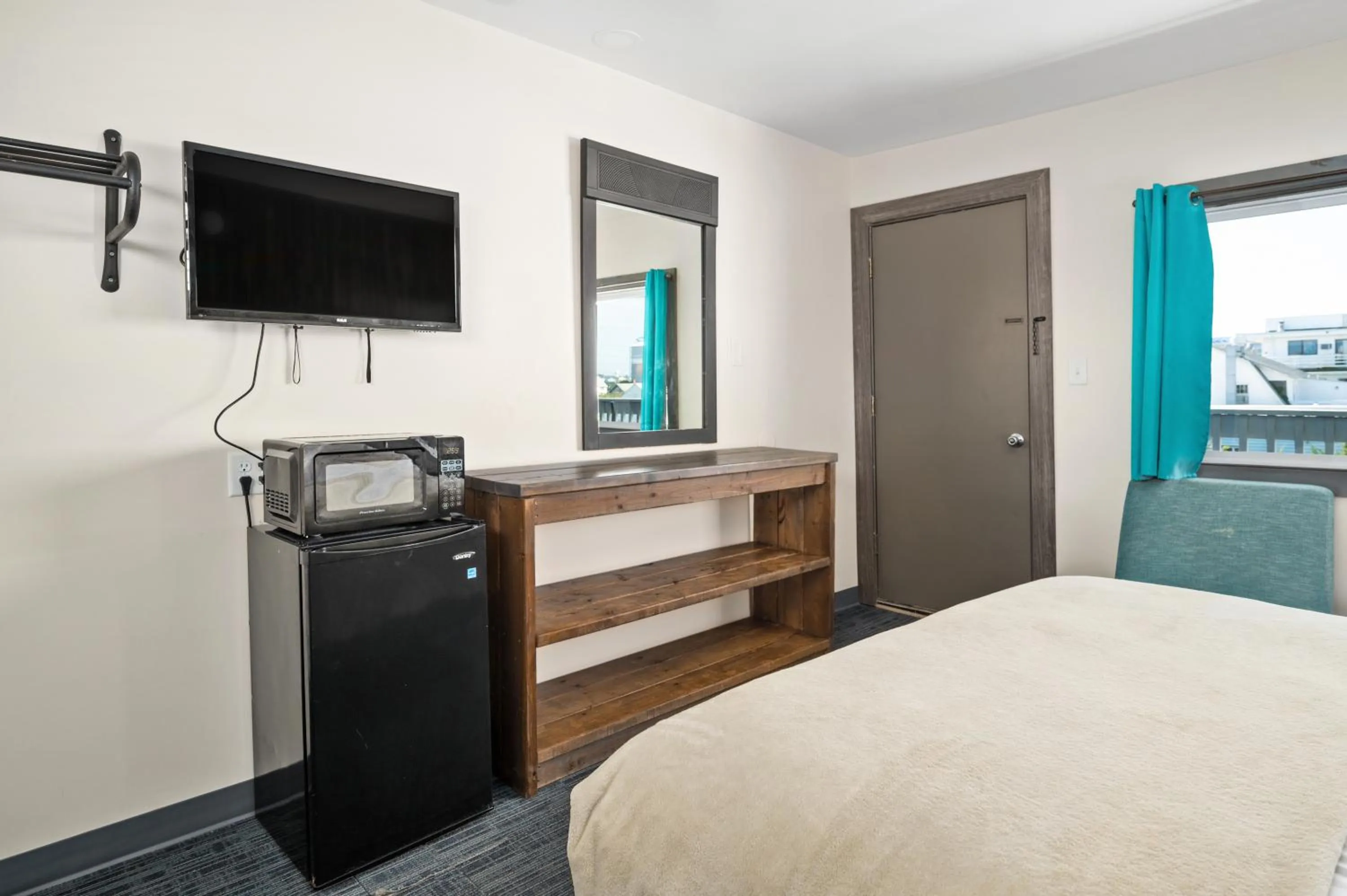 TV and multimedia, Bed in Beach Bum Inn