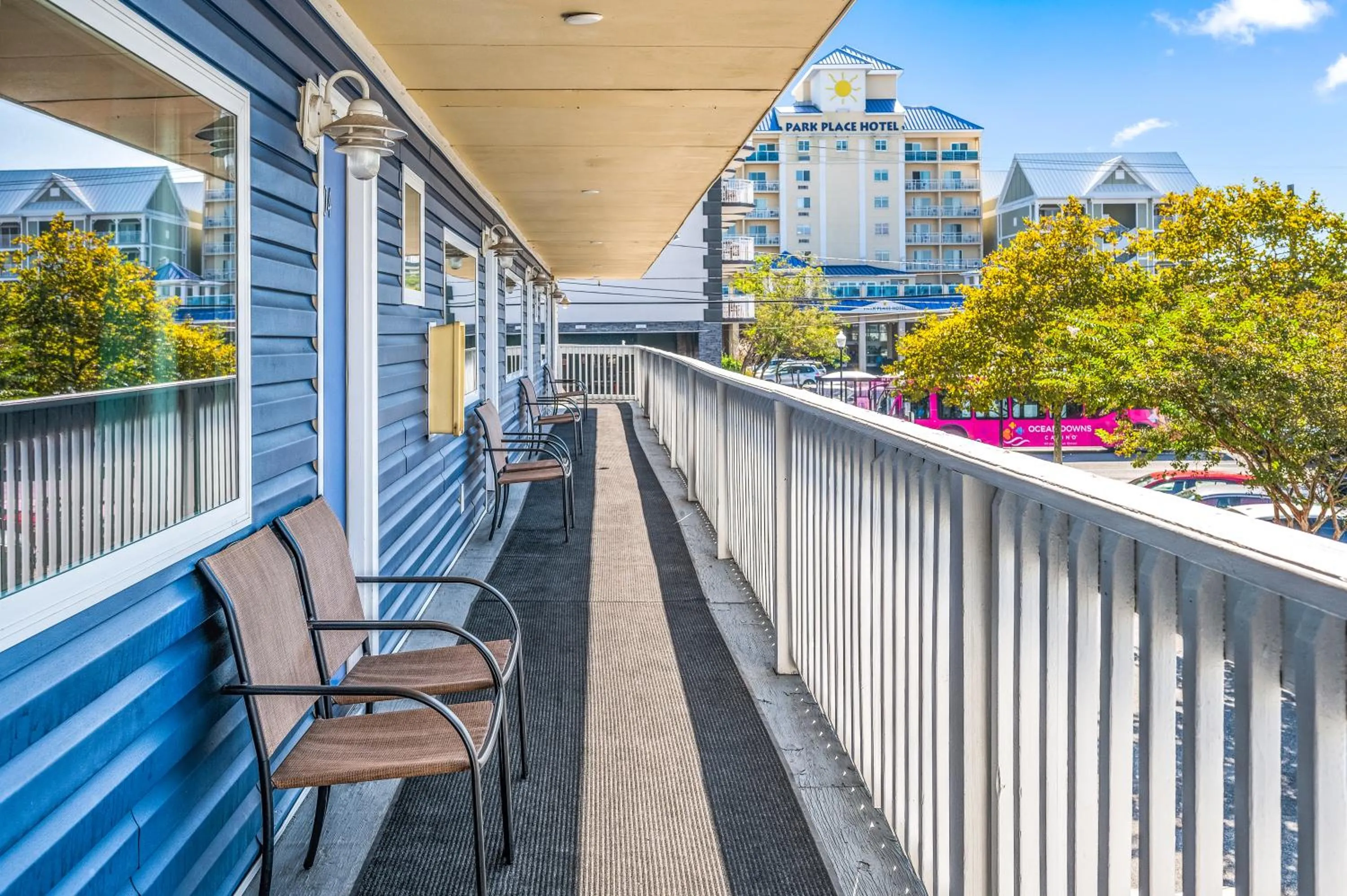 Balcony/Terrace in Beach Bum Inn