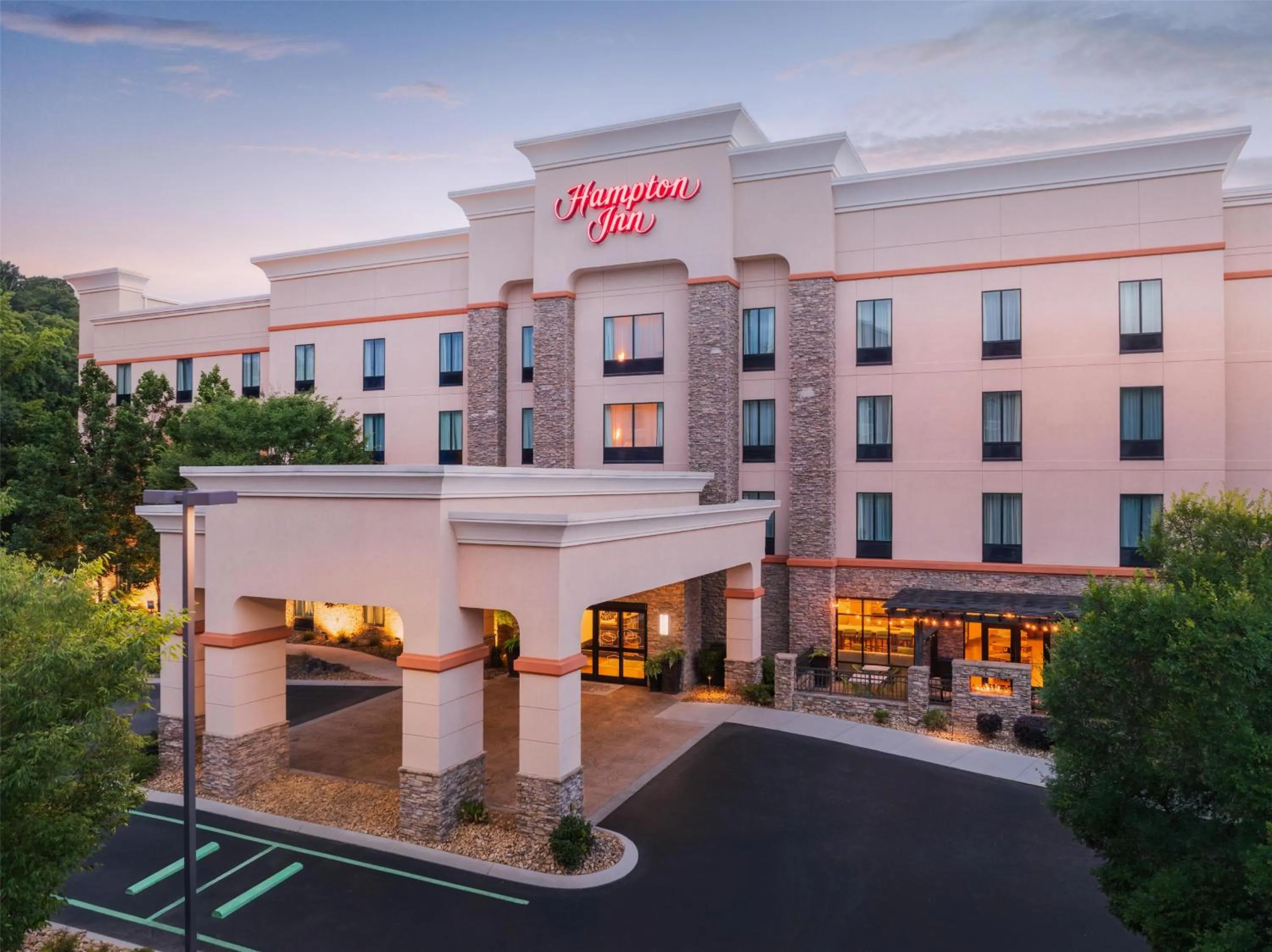 Property building in Hampton Inn Chattanooga West/Lookout Mountain