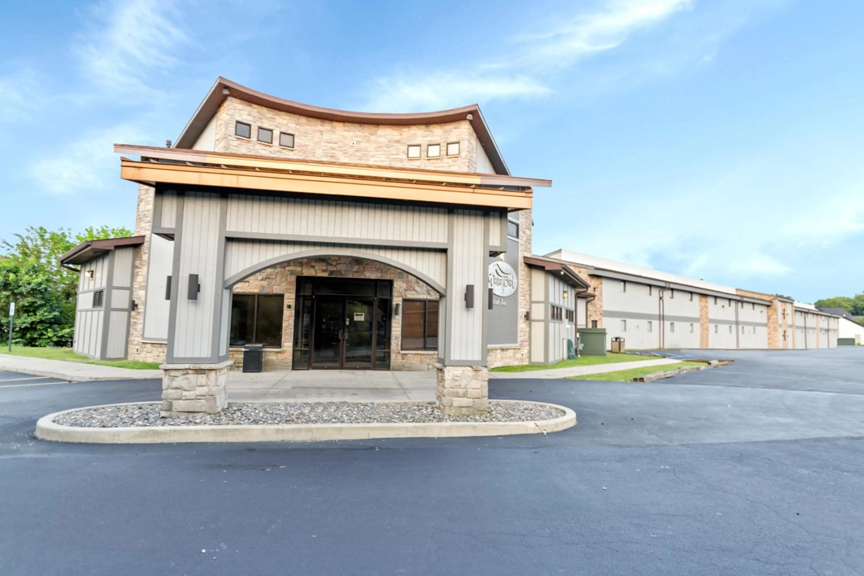 Property building in Waterbird Lakeside Inn