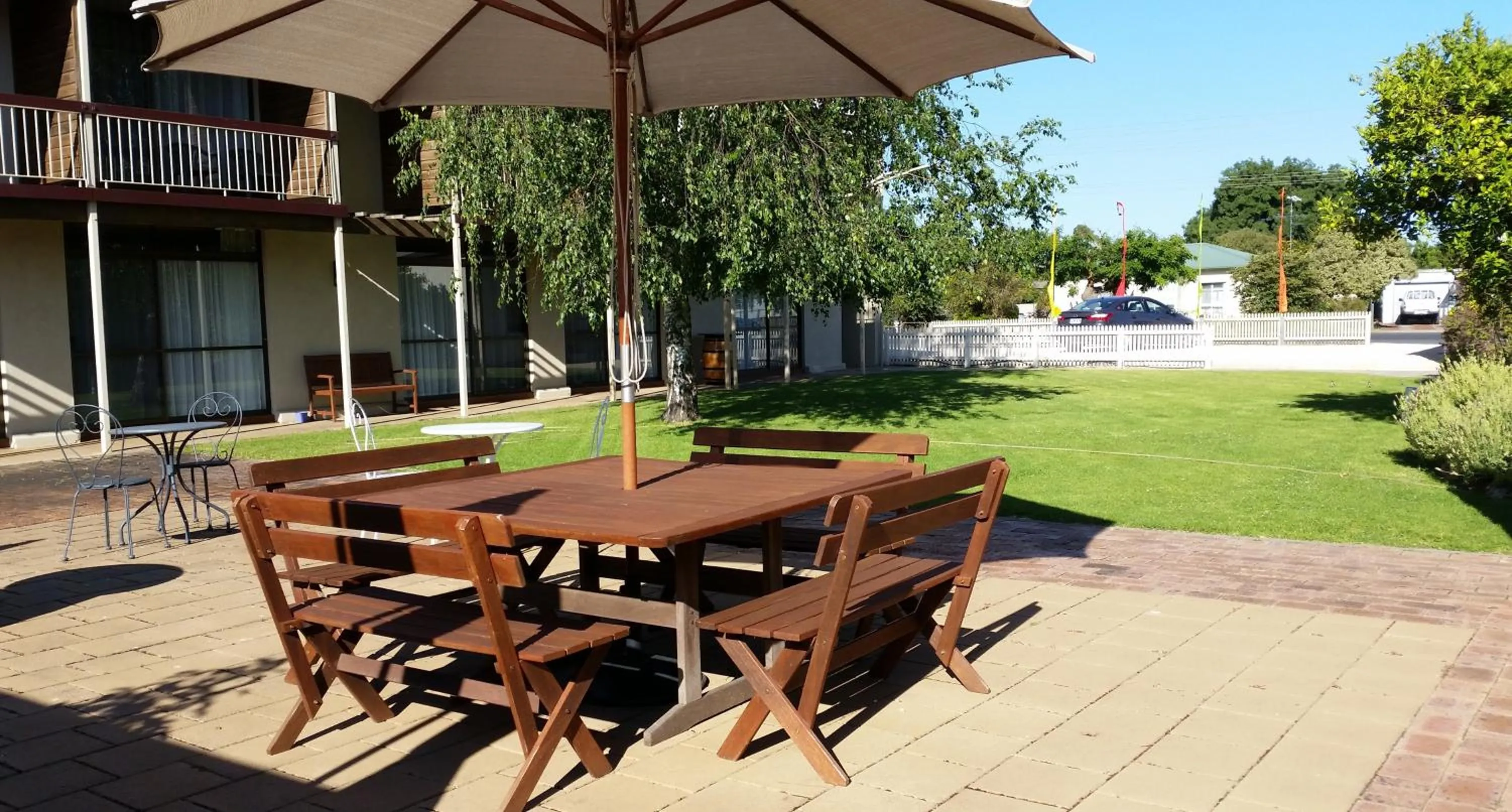 Patio in Coonawarra Motor Lodge