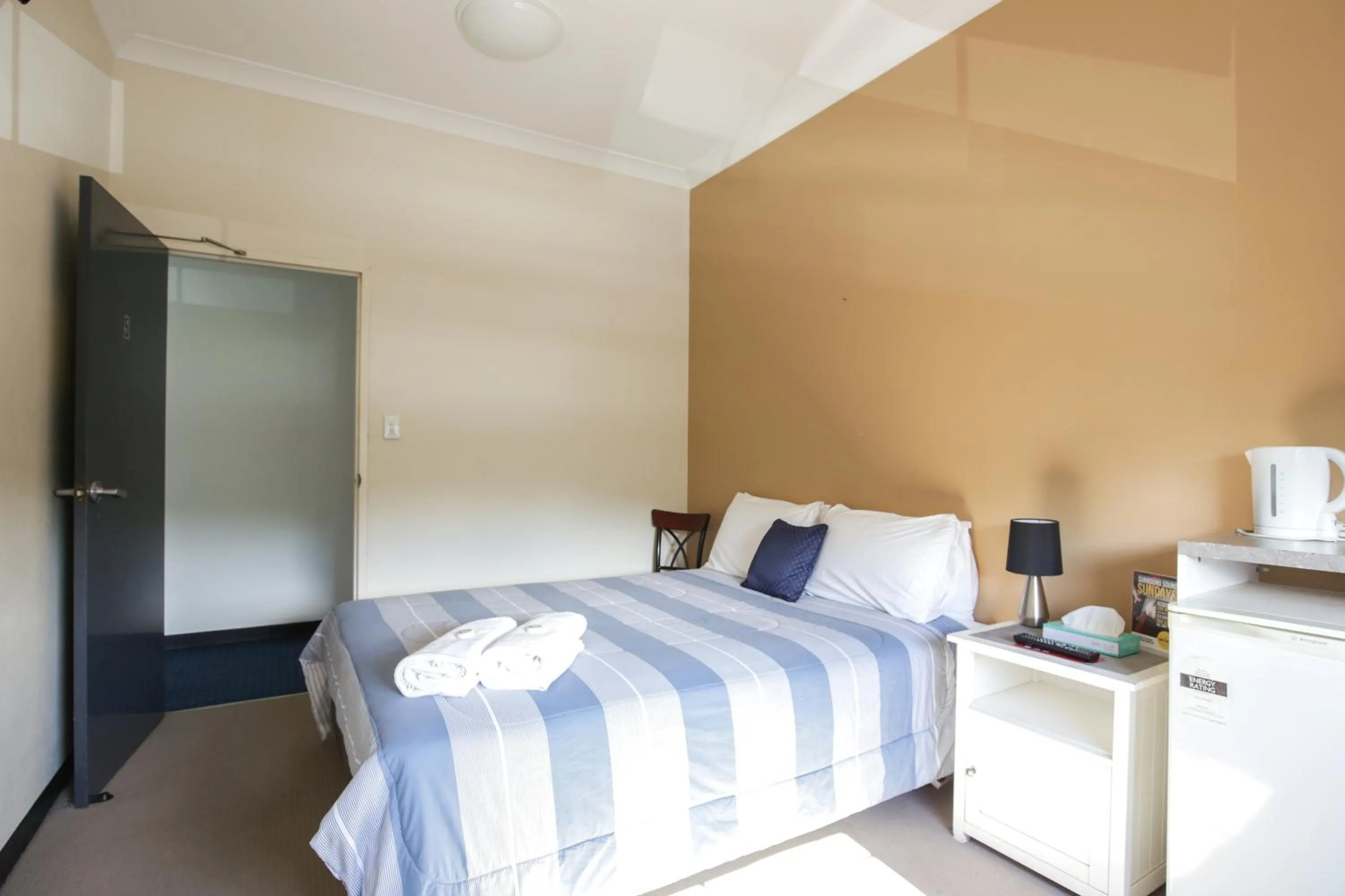 Photo of the whole room, Bed in Bayview Hotel Woy Woy