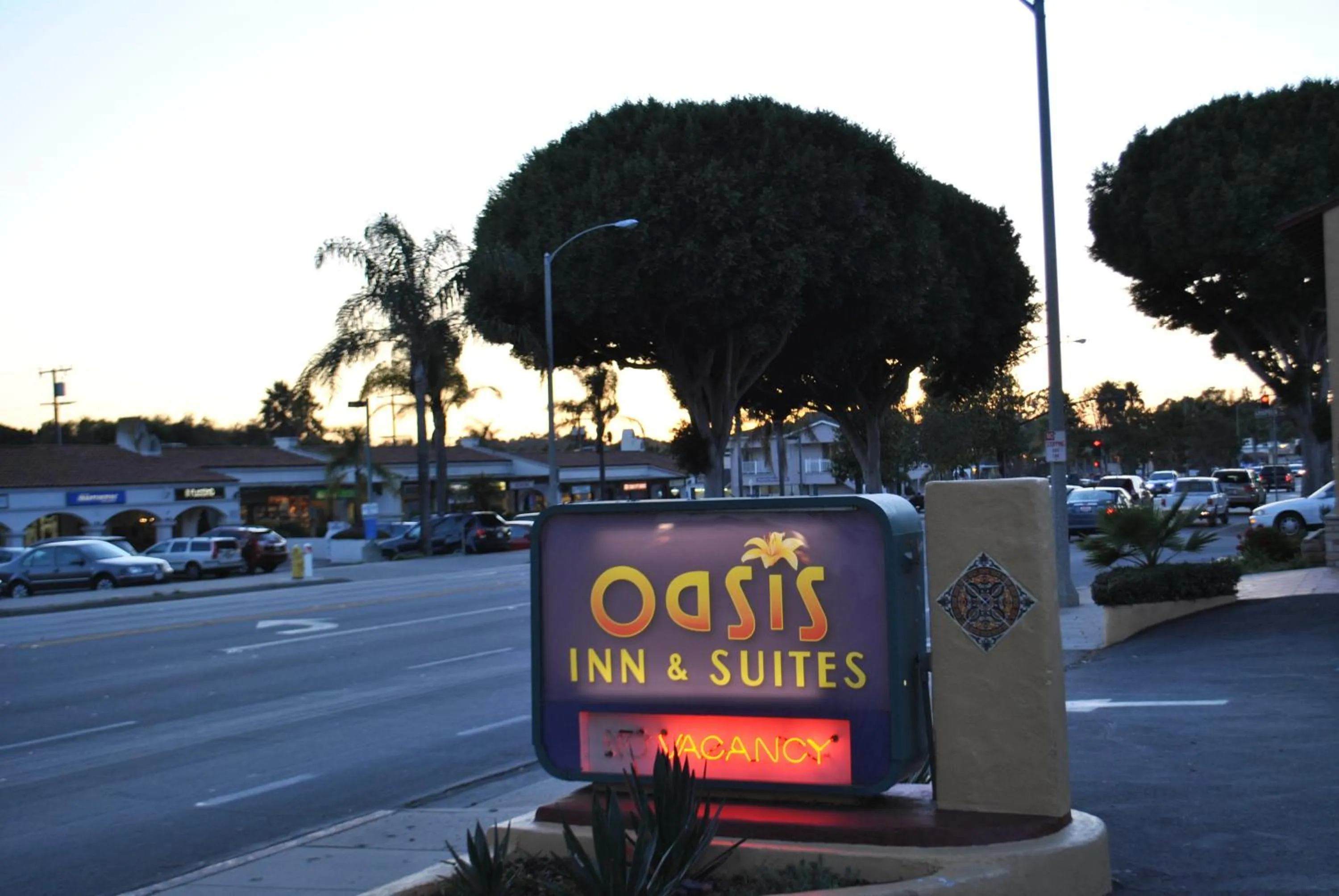 Facade/entrance in Oasis Inn and Suites