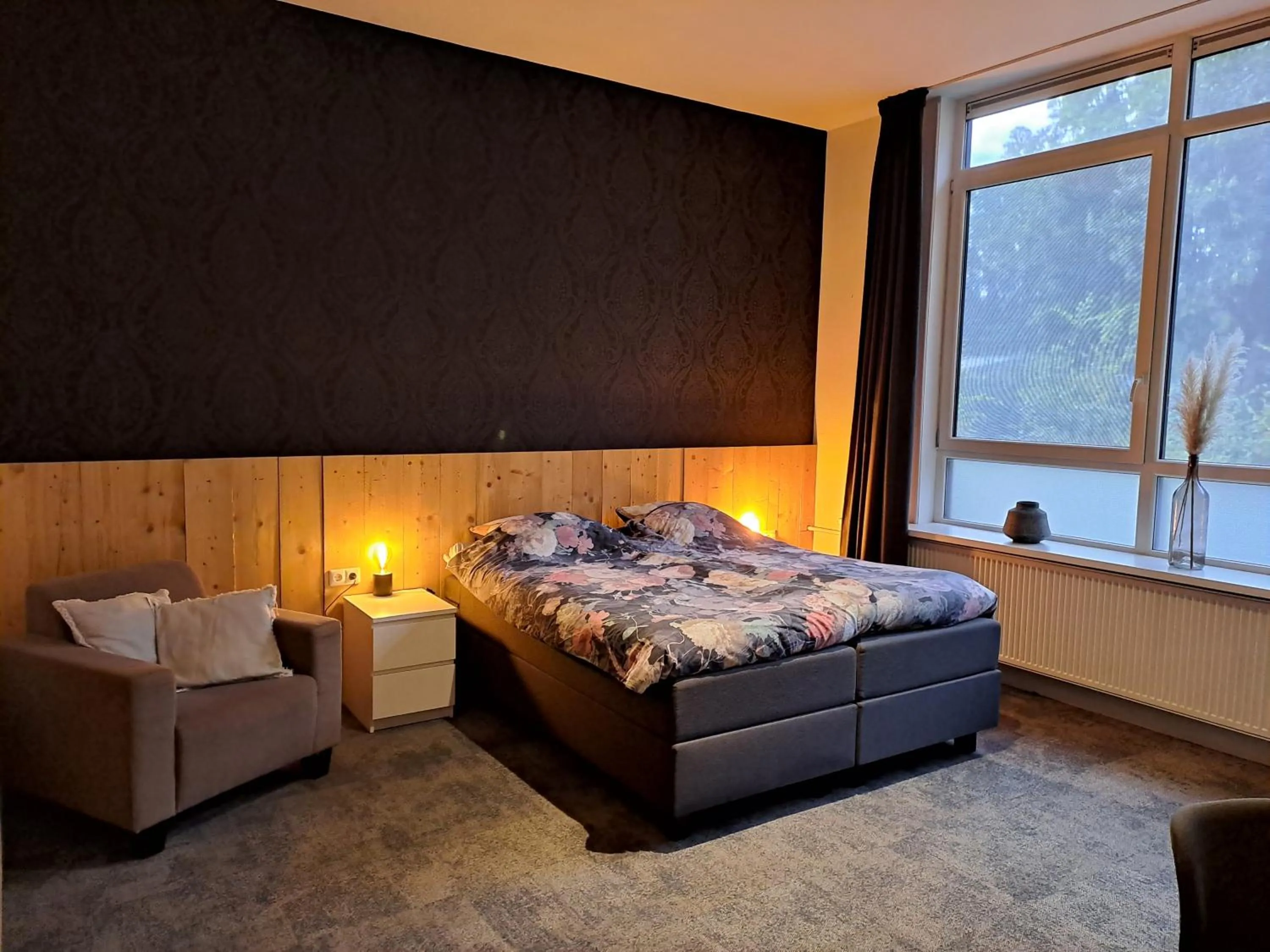 Bed in B&B de Wilhelminaschool