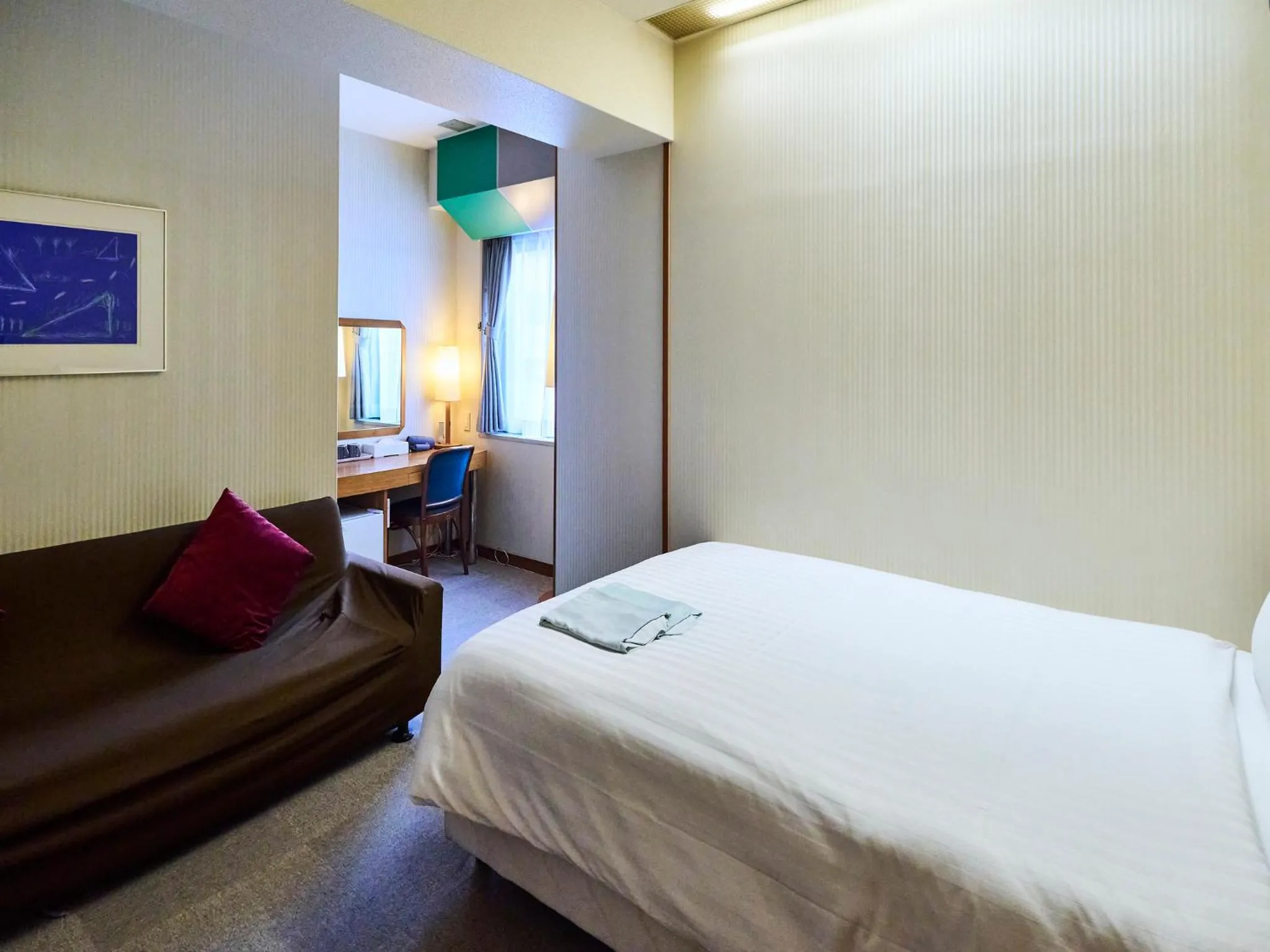 Bed in Court Hotel Fukuoka Tenjin