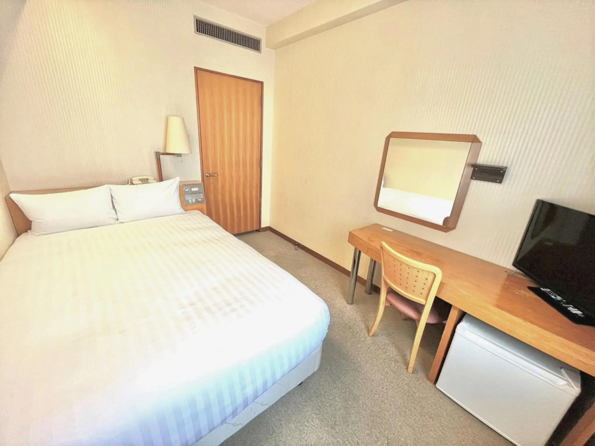 Bed in Court Hotel Fukuoka Tenjin