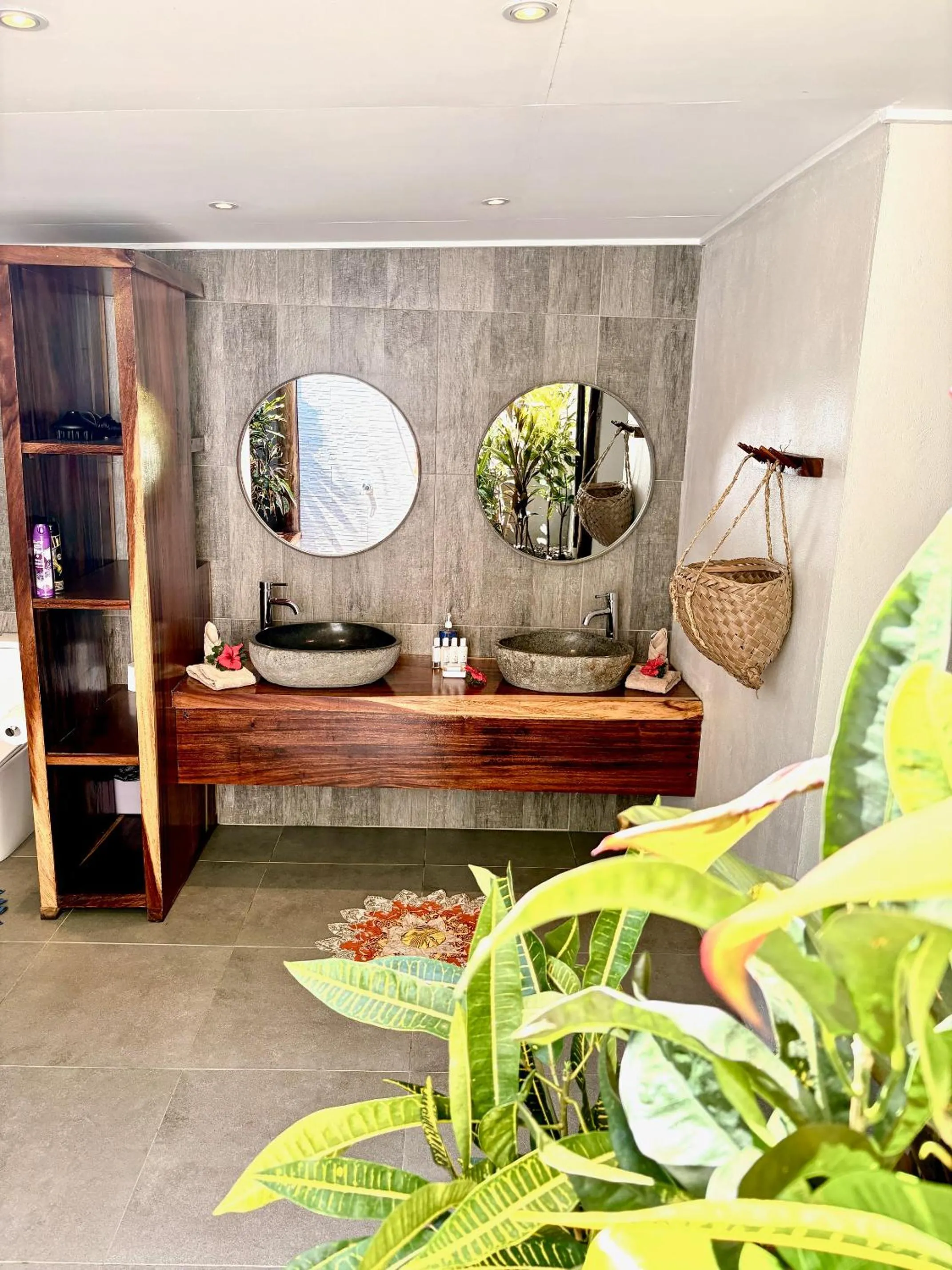 Bathroom in Blue Lagoon Beach Resort