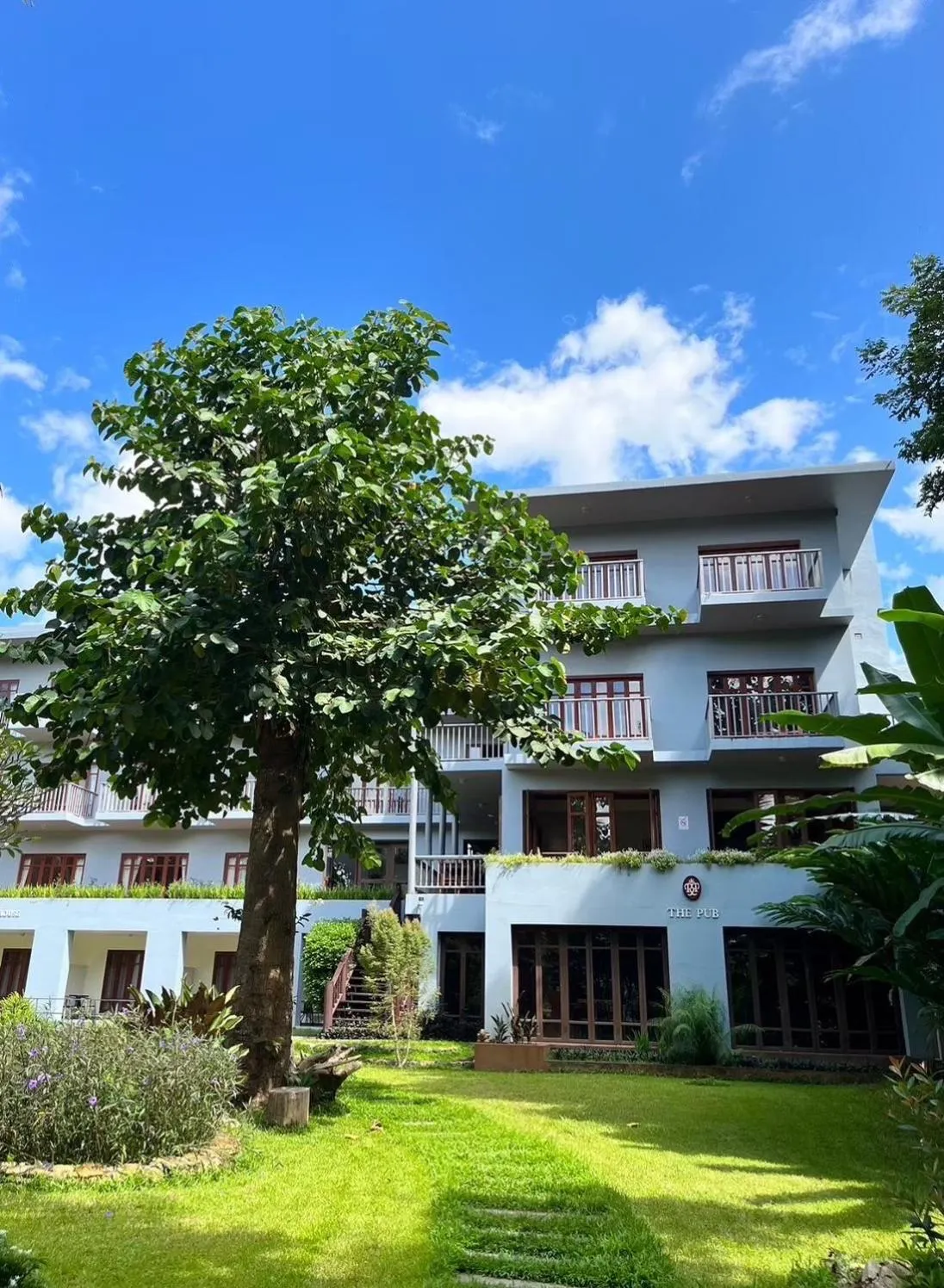 Property building in Riverhouse Resort