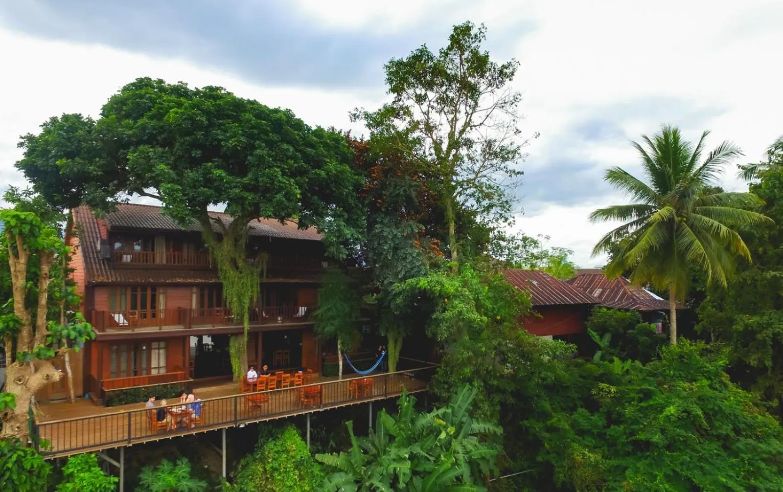 On site in Riverhouse-The Teak House