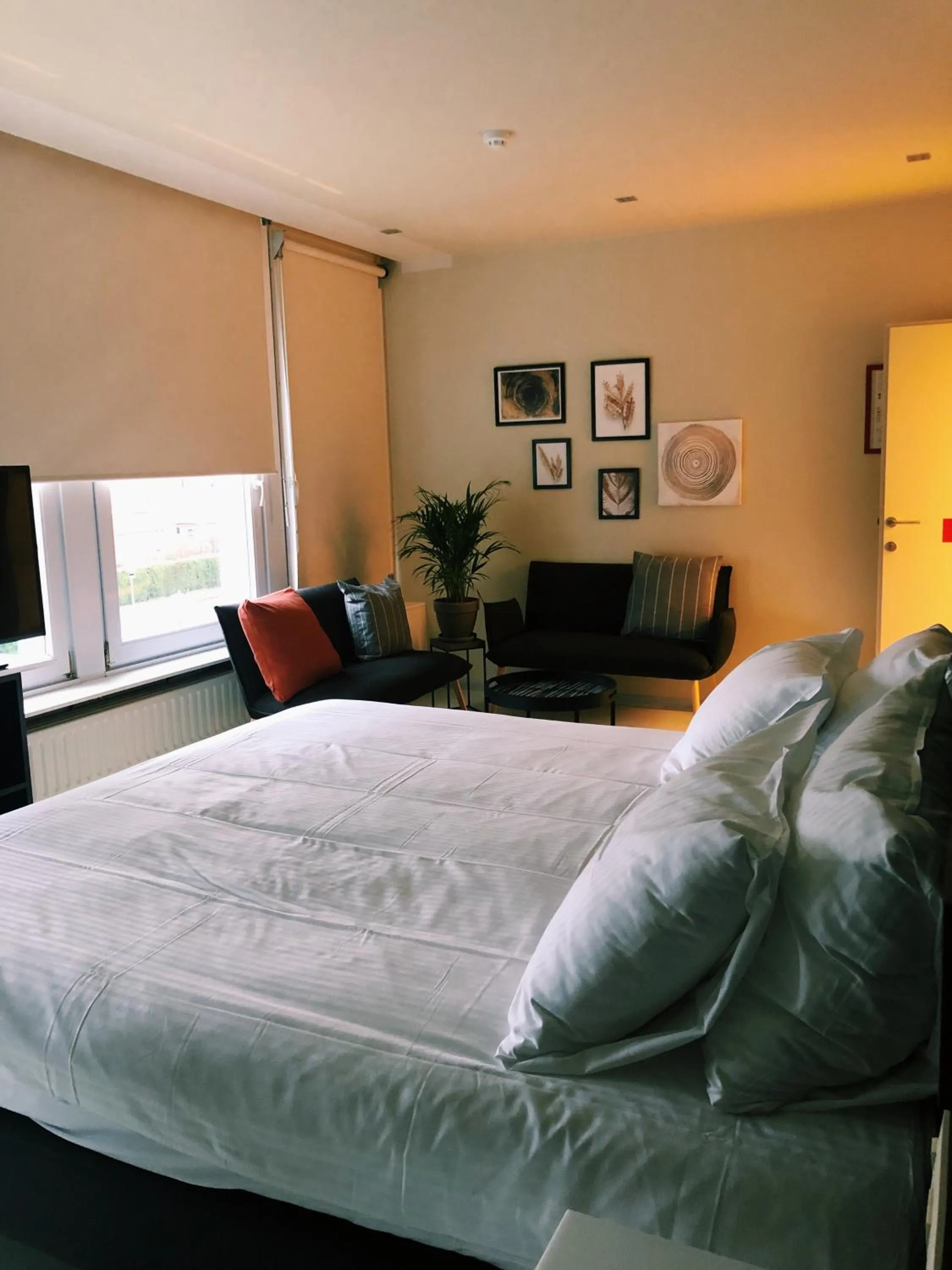 Bed in Auberge du Vieux Cedre, Enghien-Belgique