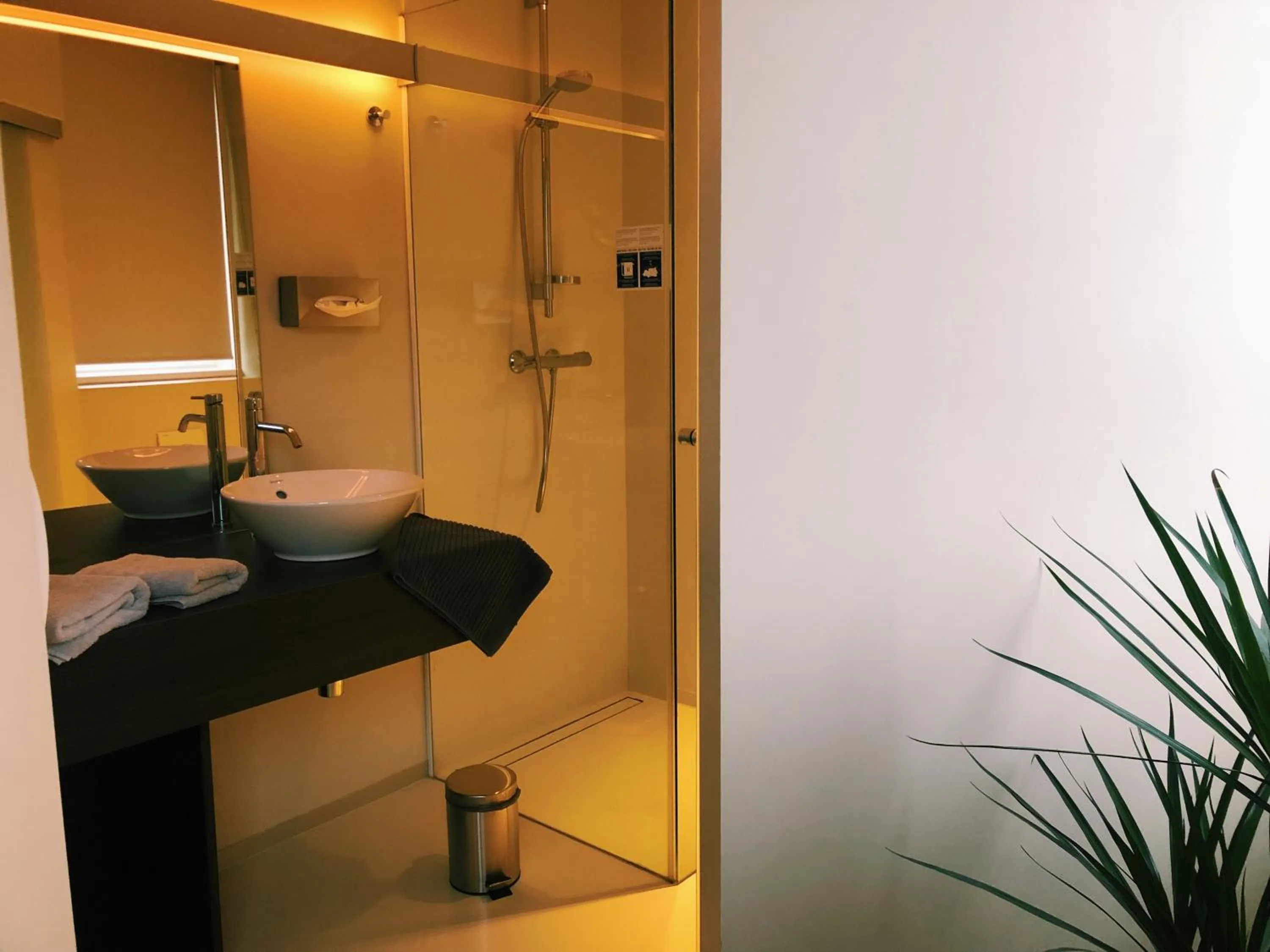 Auberge du Vieux Cedre, Enghien-Belgique