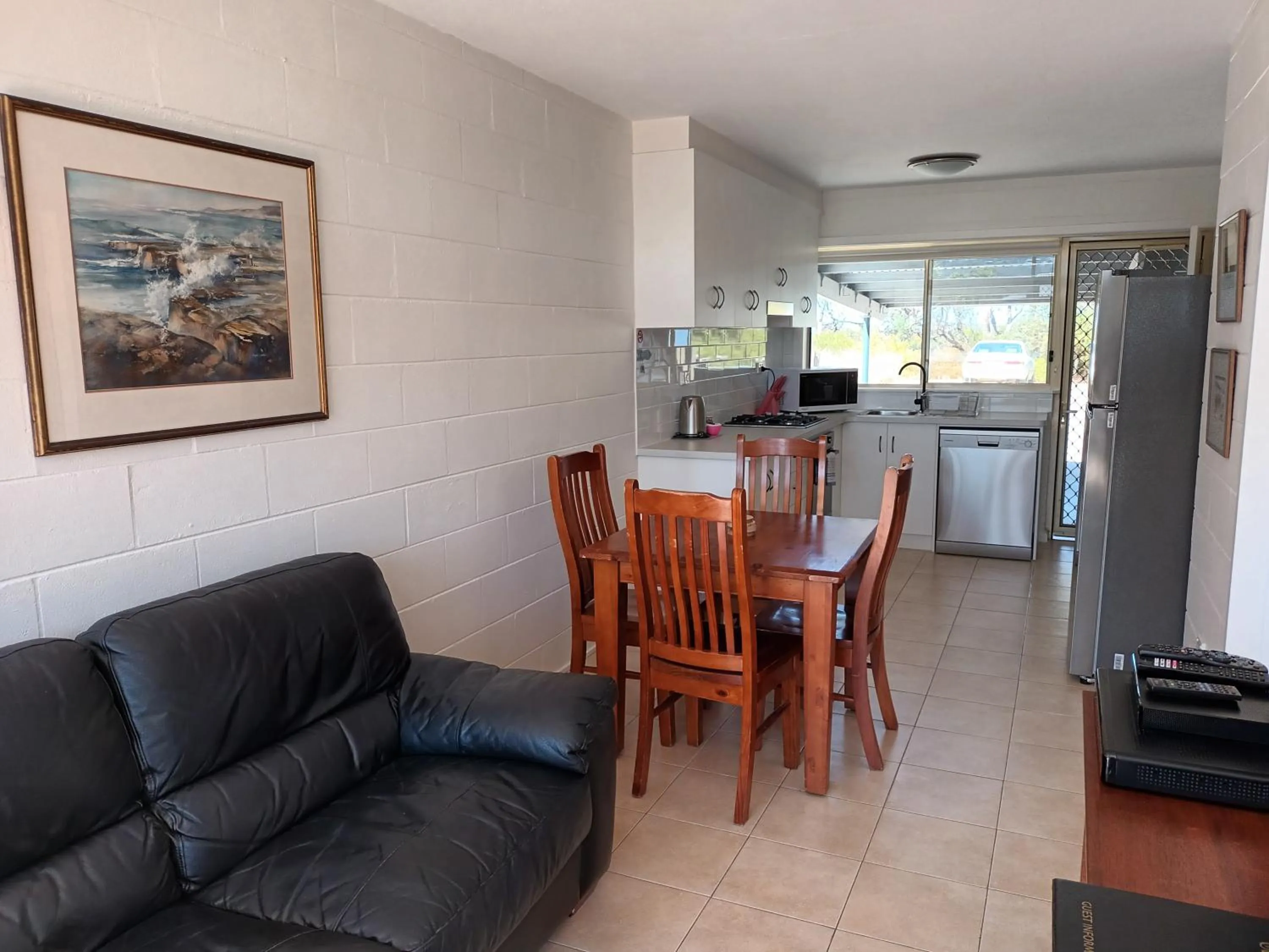 Grandeur Holiday Units