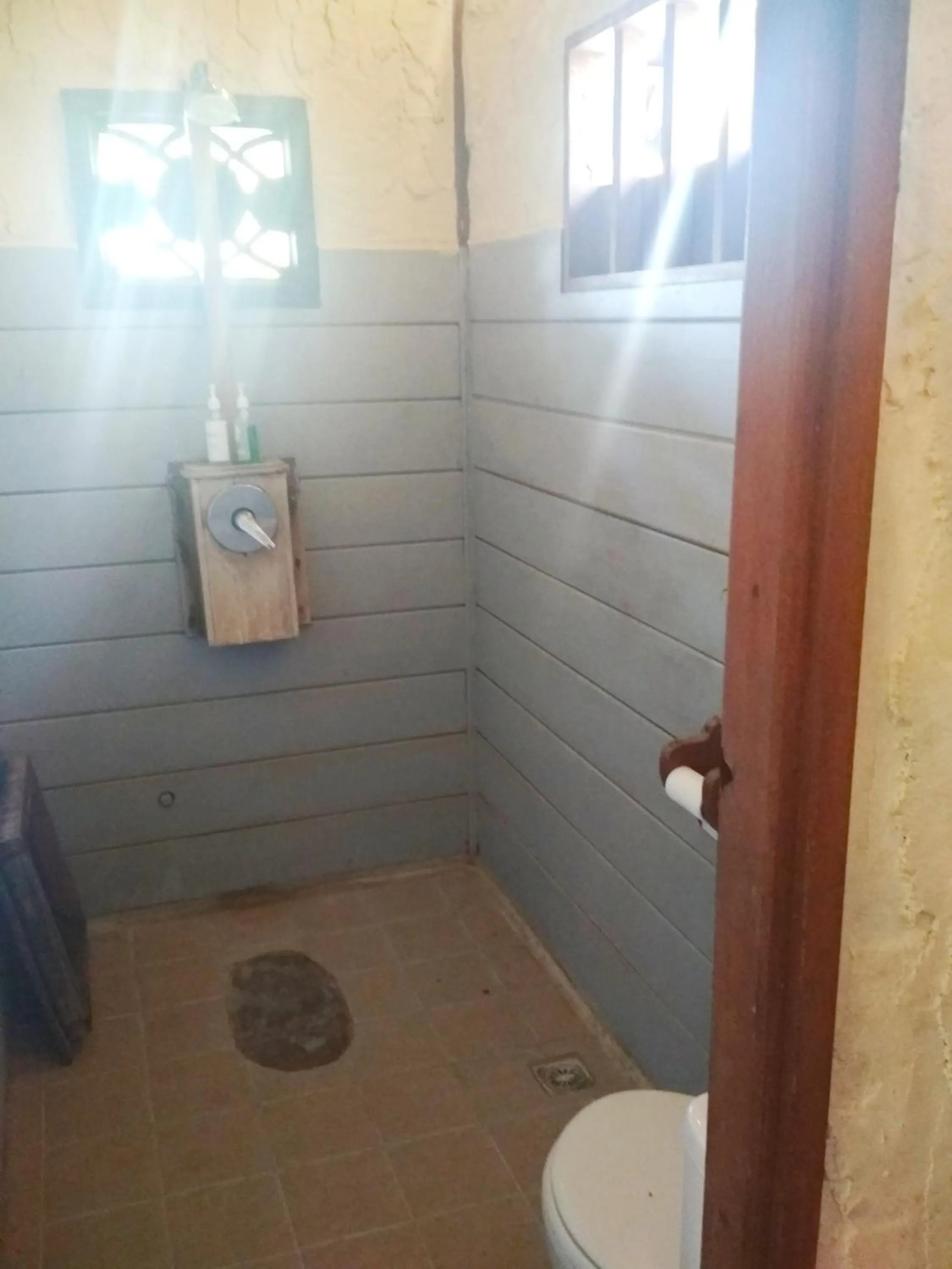 Shower in Pondok Pisang Candidasa