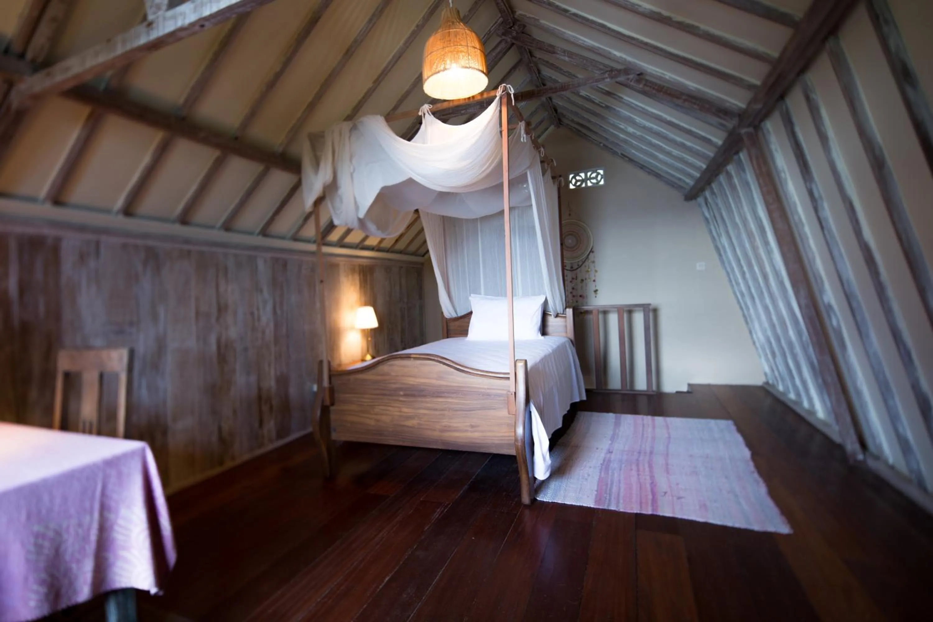 Bed in Pondok Pisang Candidasa