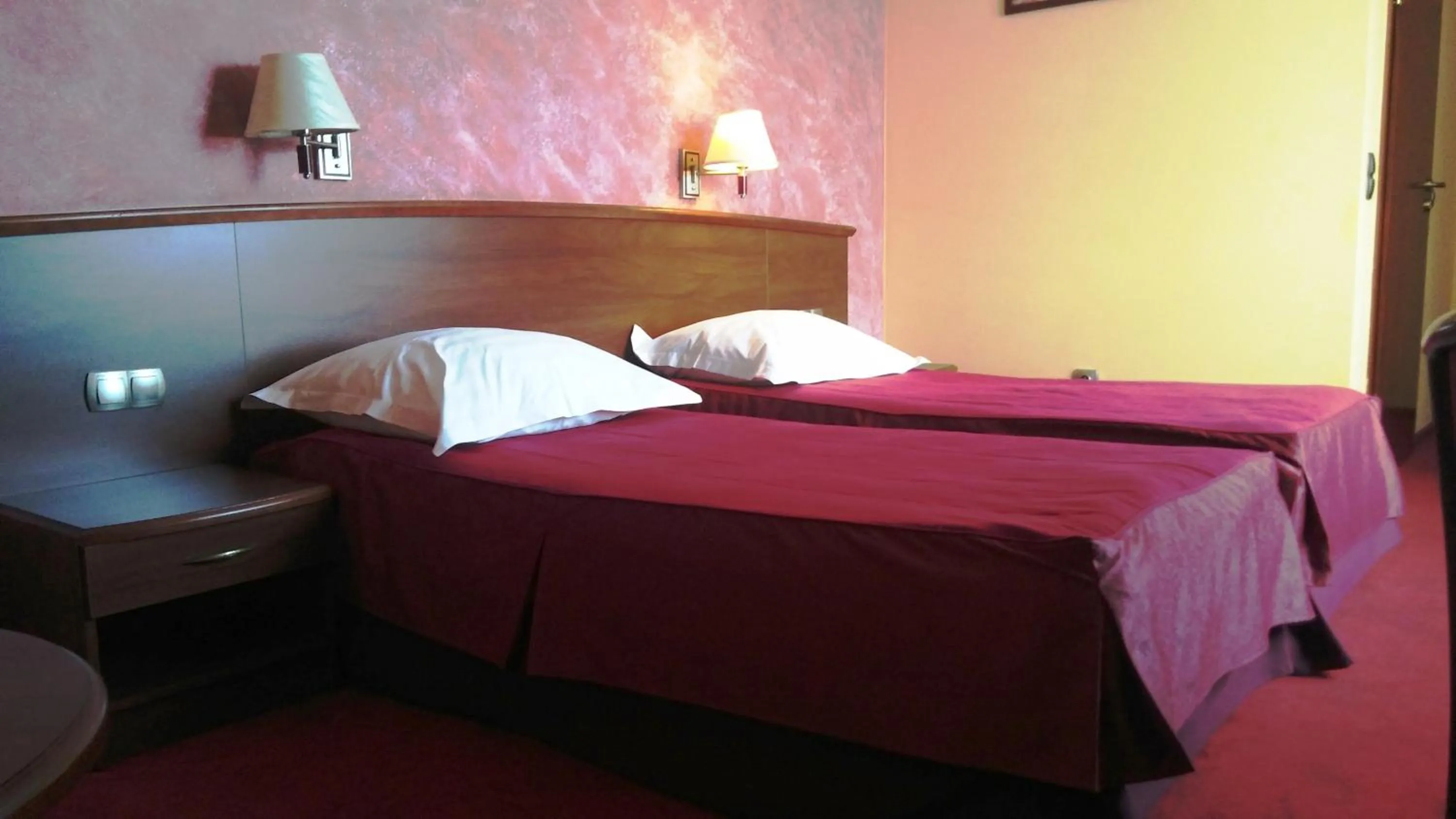 Photo of the whole room, Bed in Hotel Zawiercie