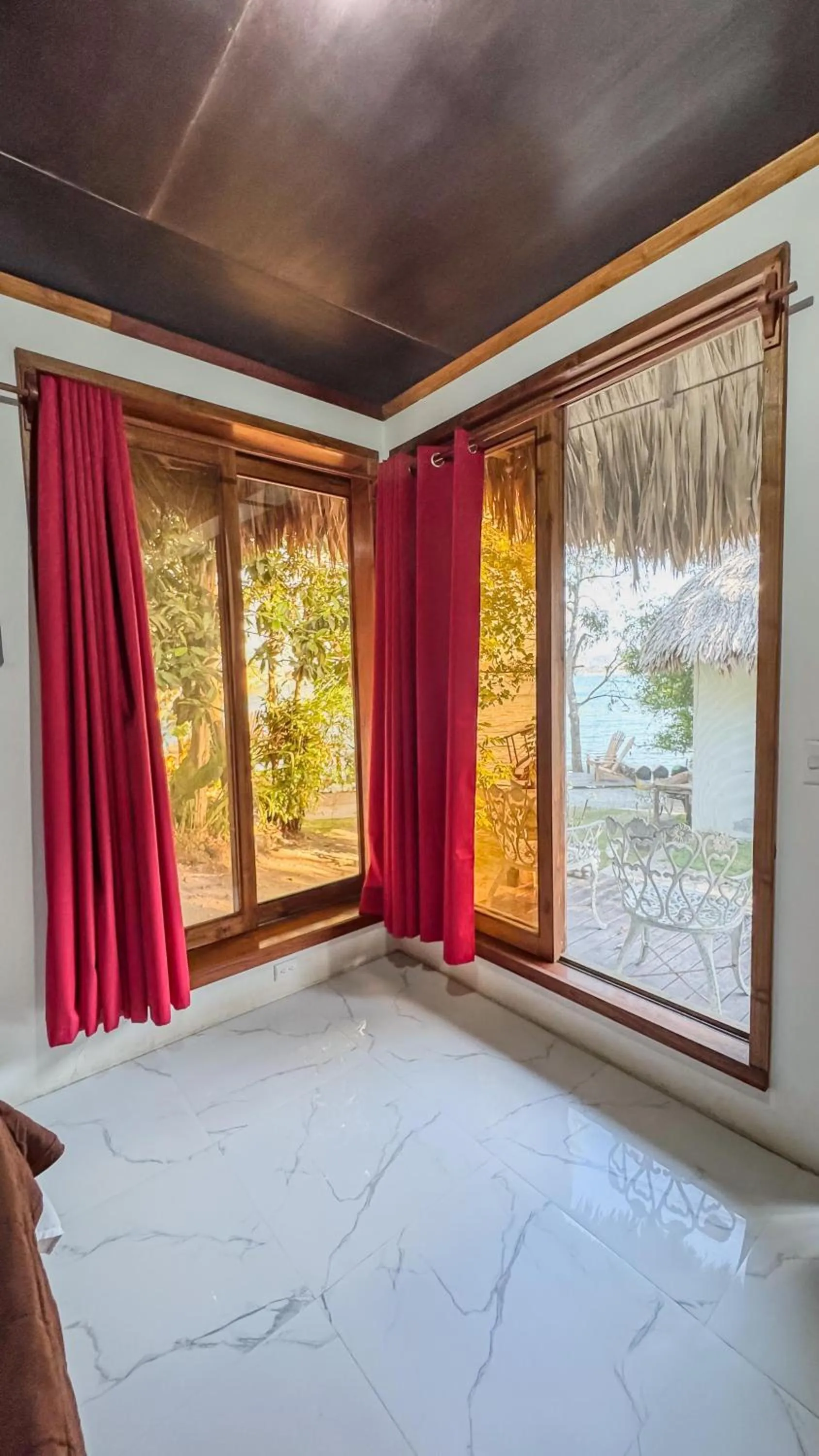 Natural landscape, Bed in Mayan Spirit