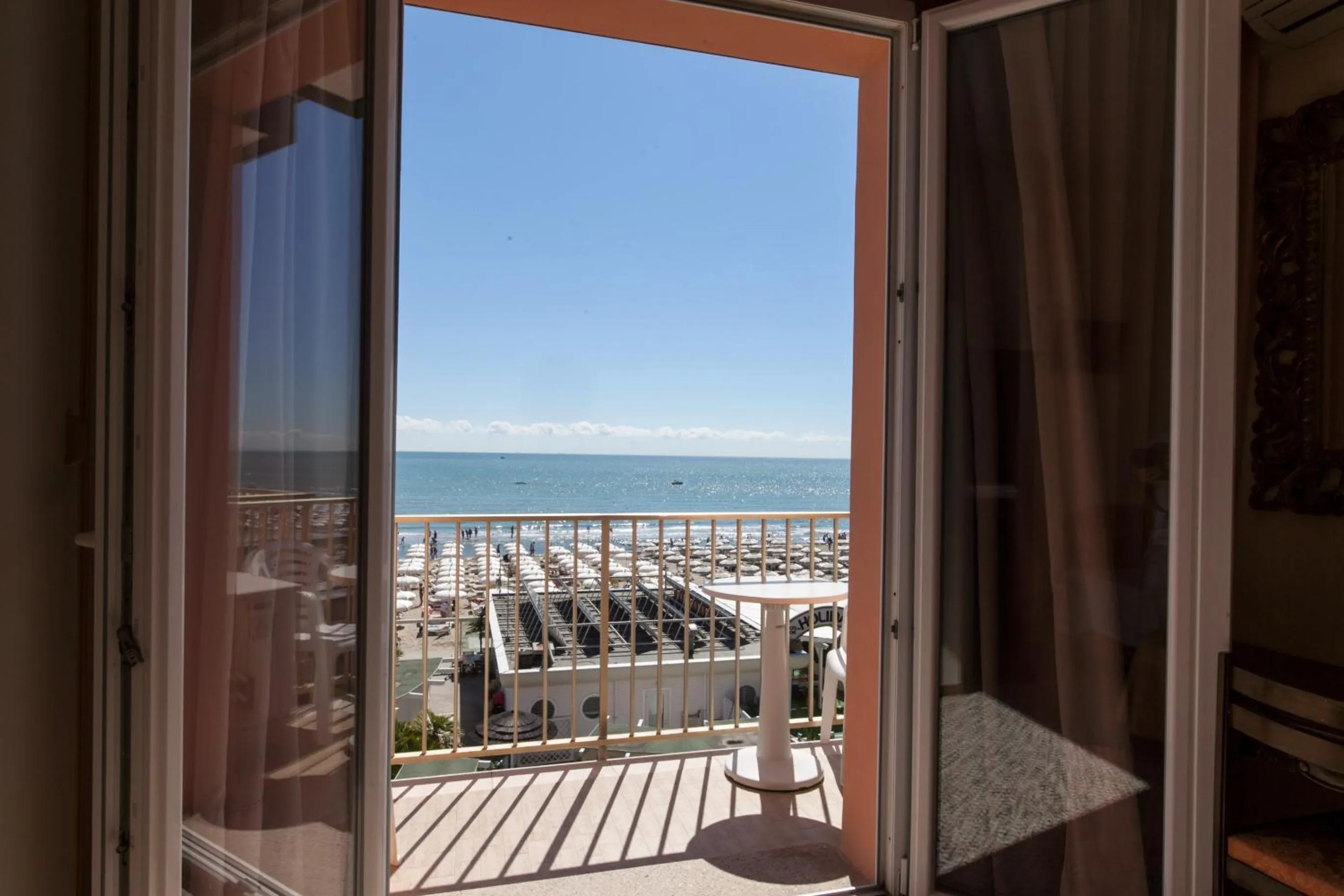 Day in Hotel Negresco