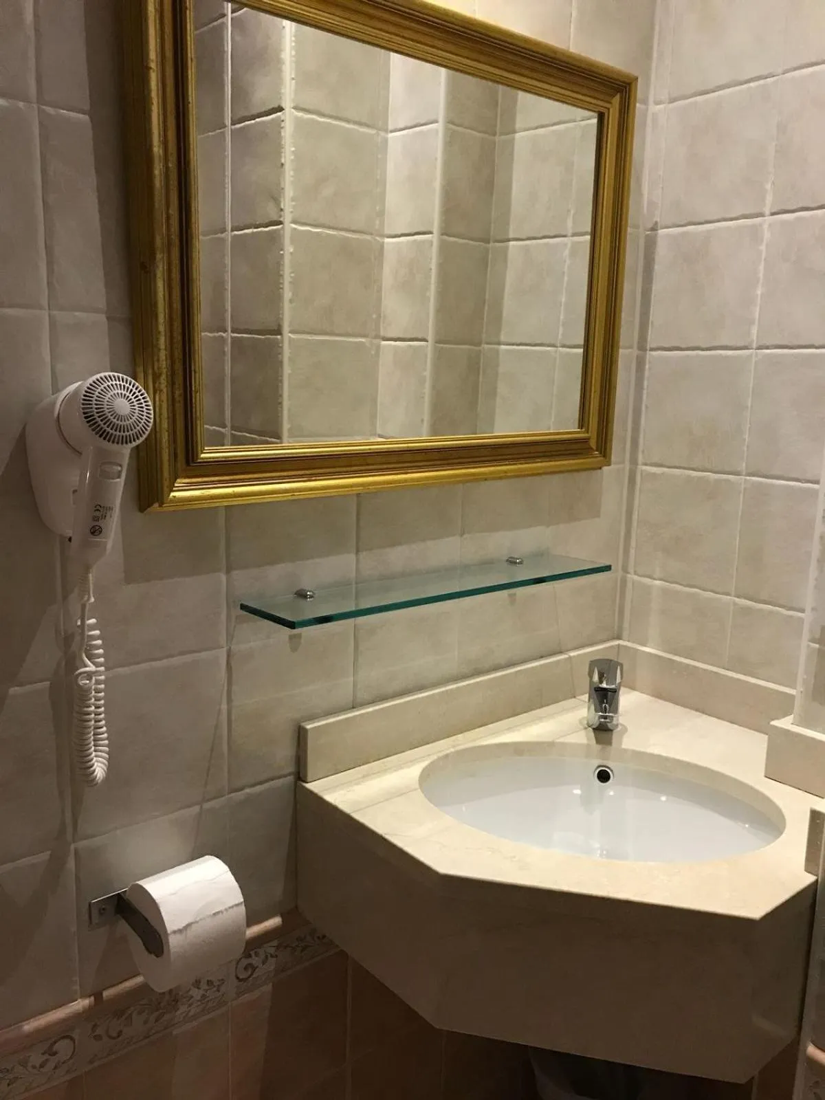 Bathroom in Hotel Negresco